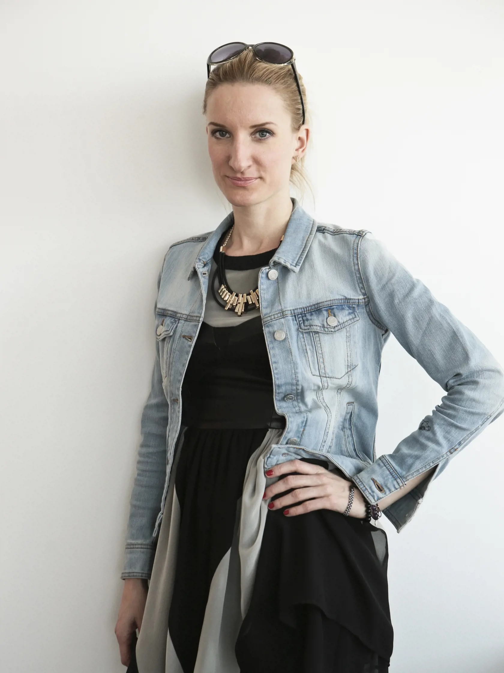 Adela Banášová