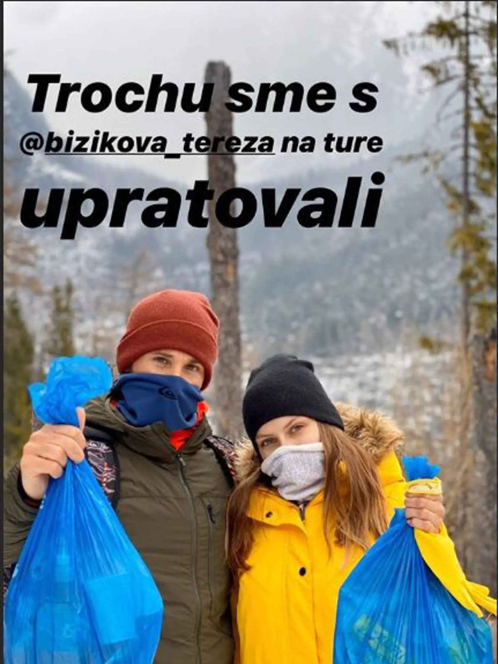 NA HORÁCH Fašiang s priateľkou sa vybrali do prírody. V okolí vyzbierali odpadky.