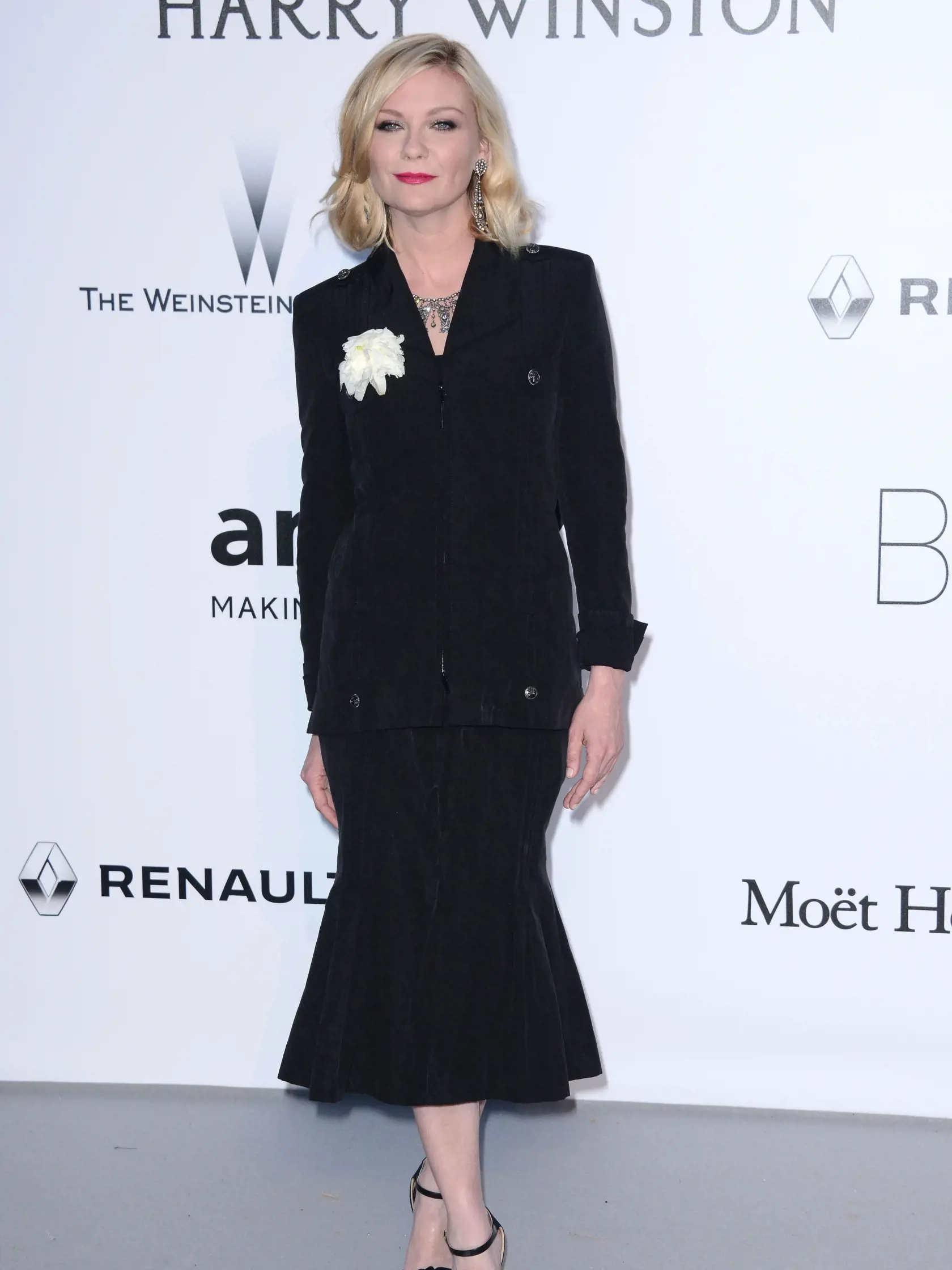 Kirsten Dunst v kostýme Chanel