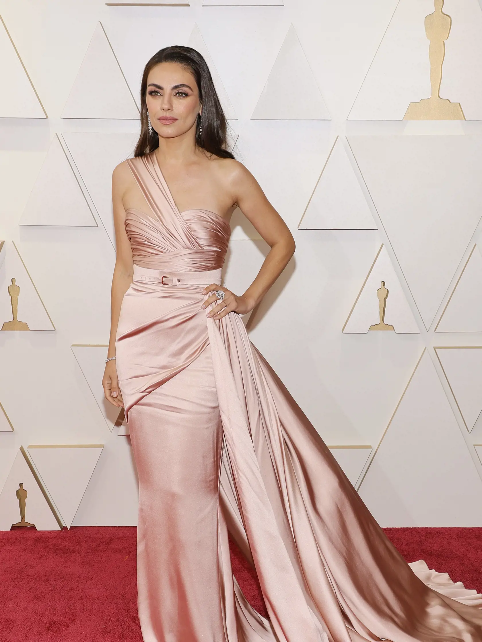 Oscary 2022: Mila Kunis
