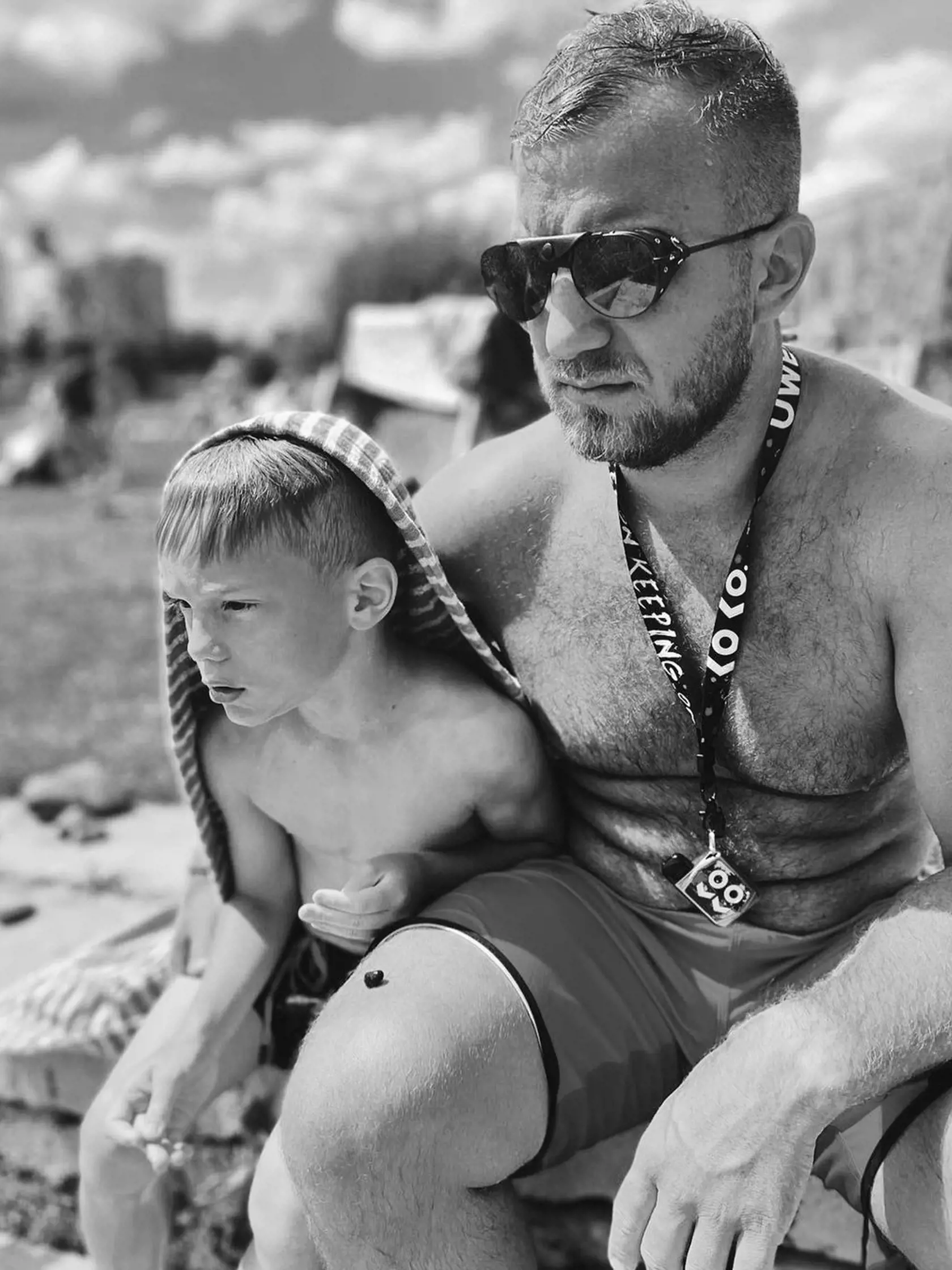 Lukáš Adamec je hrdý dvojnásobný otec. Na foto so starším synom Teom.