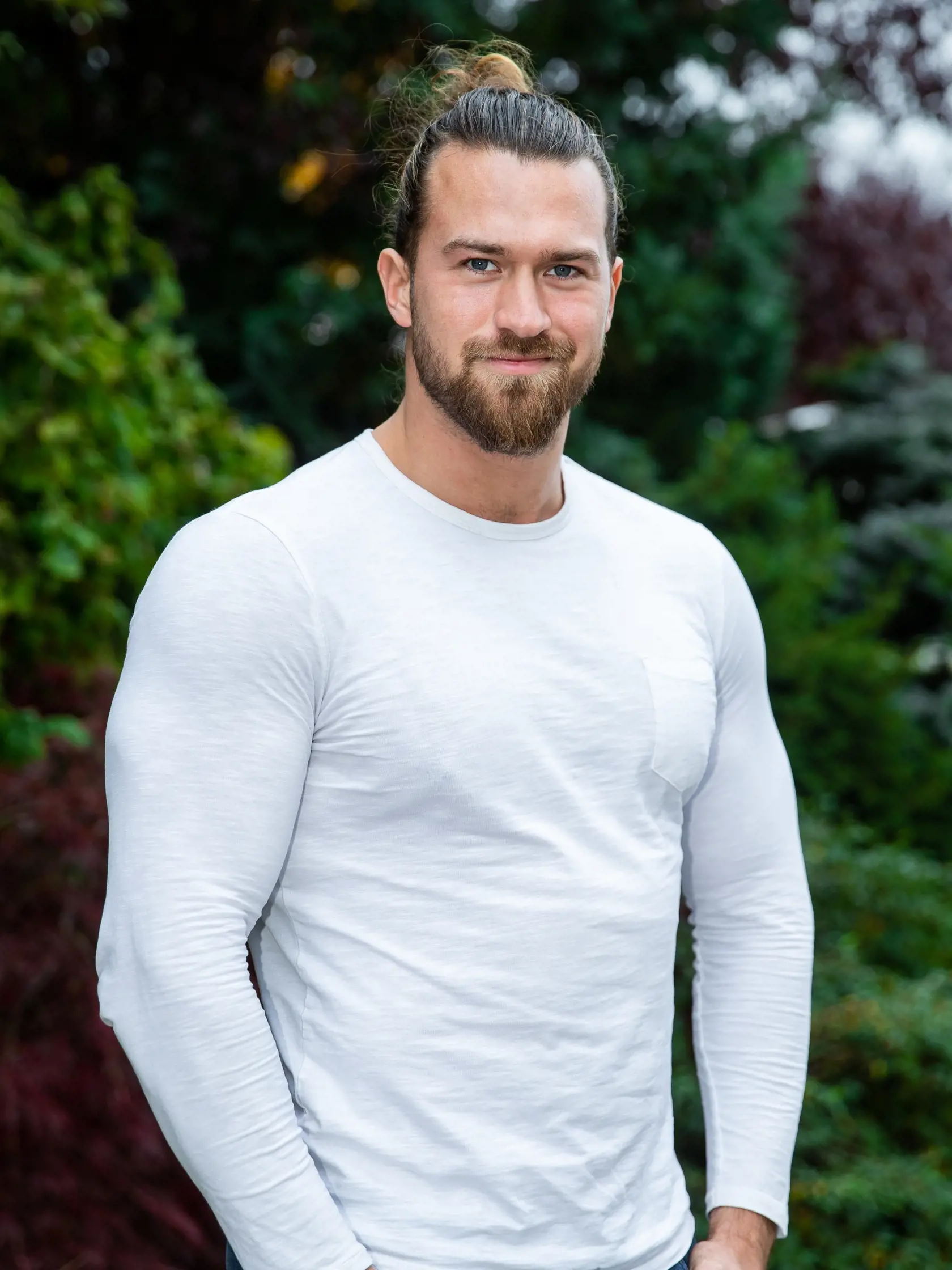 Účastník reality show "Farma - Mesto vs. Dedina" Henrik Szabo.
