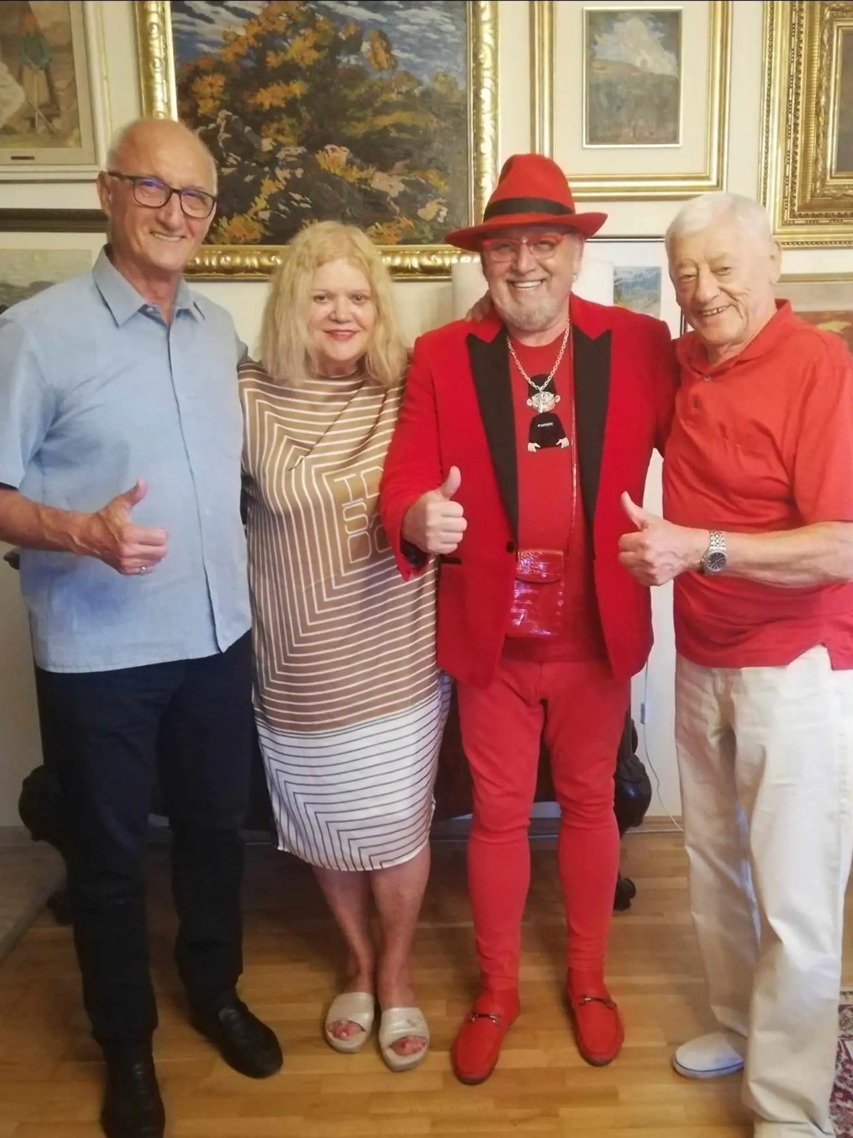 Oslava 78. narodenín speváčky Marcely Laiferovej. Speváčke blahoželali traja Jozefovia.