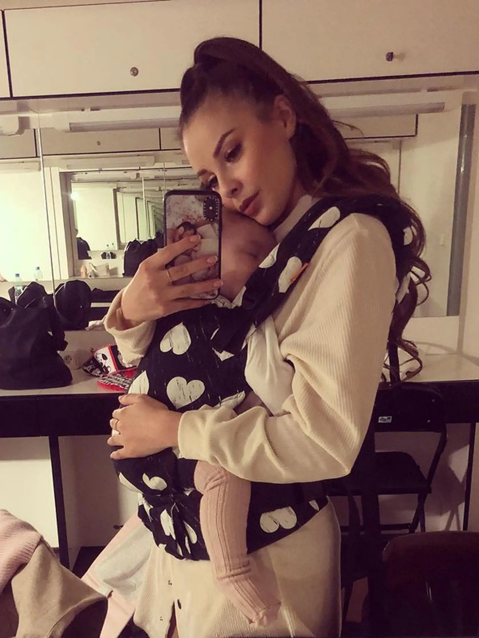Monika Bagárová, jej dcéra Ruminka, partner a polovica rodiny oslávila  takto tohtoročné sviatky
