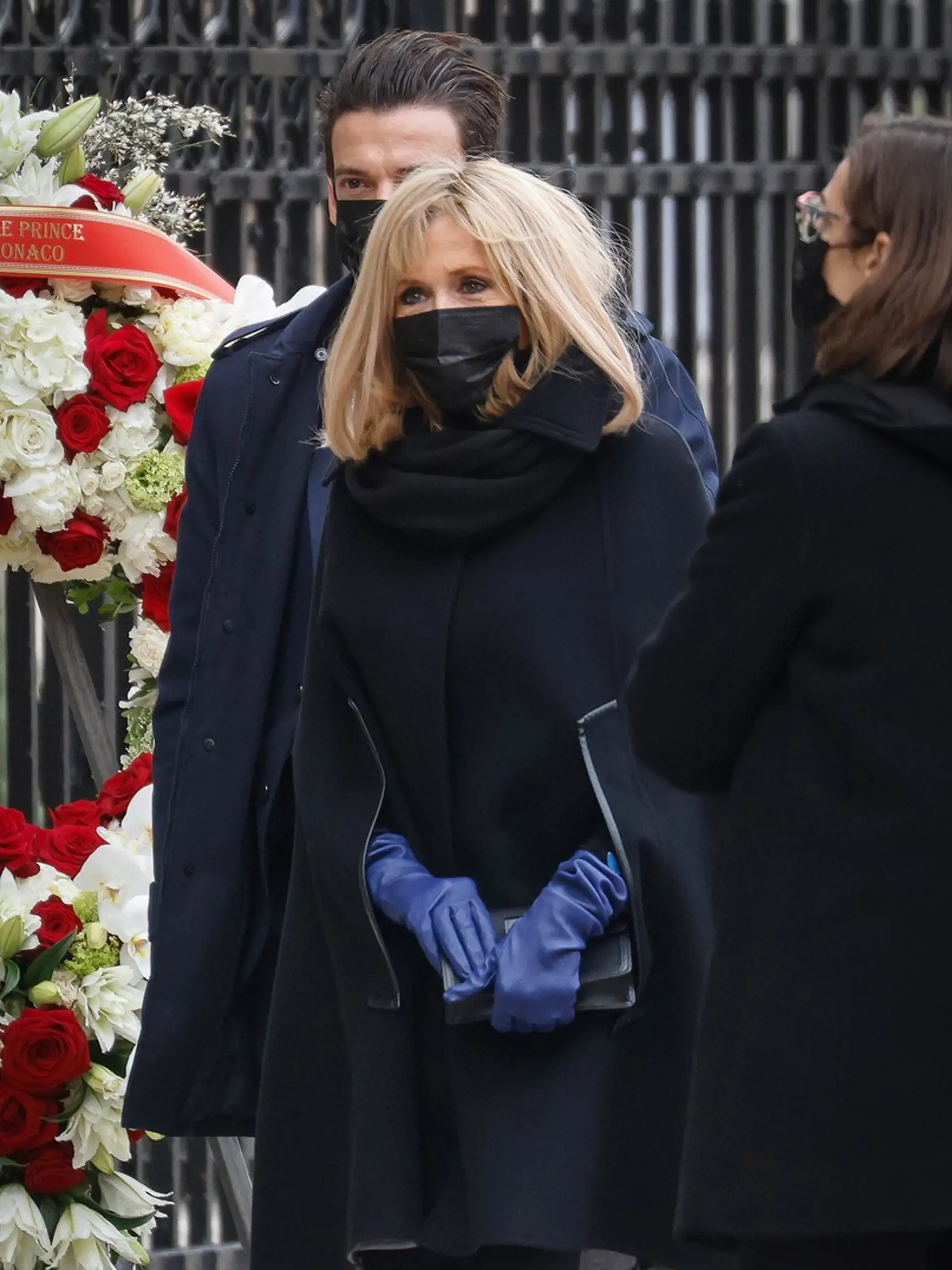 Brigitte Macron bola pred vlastným pozitívnym testom v karanténe, pretože u jej manžela, prezidenta Emmanuela Macrona sa nákaza potvrdila testom zo 17. decembra.