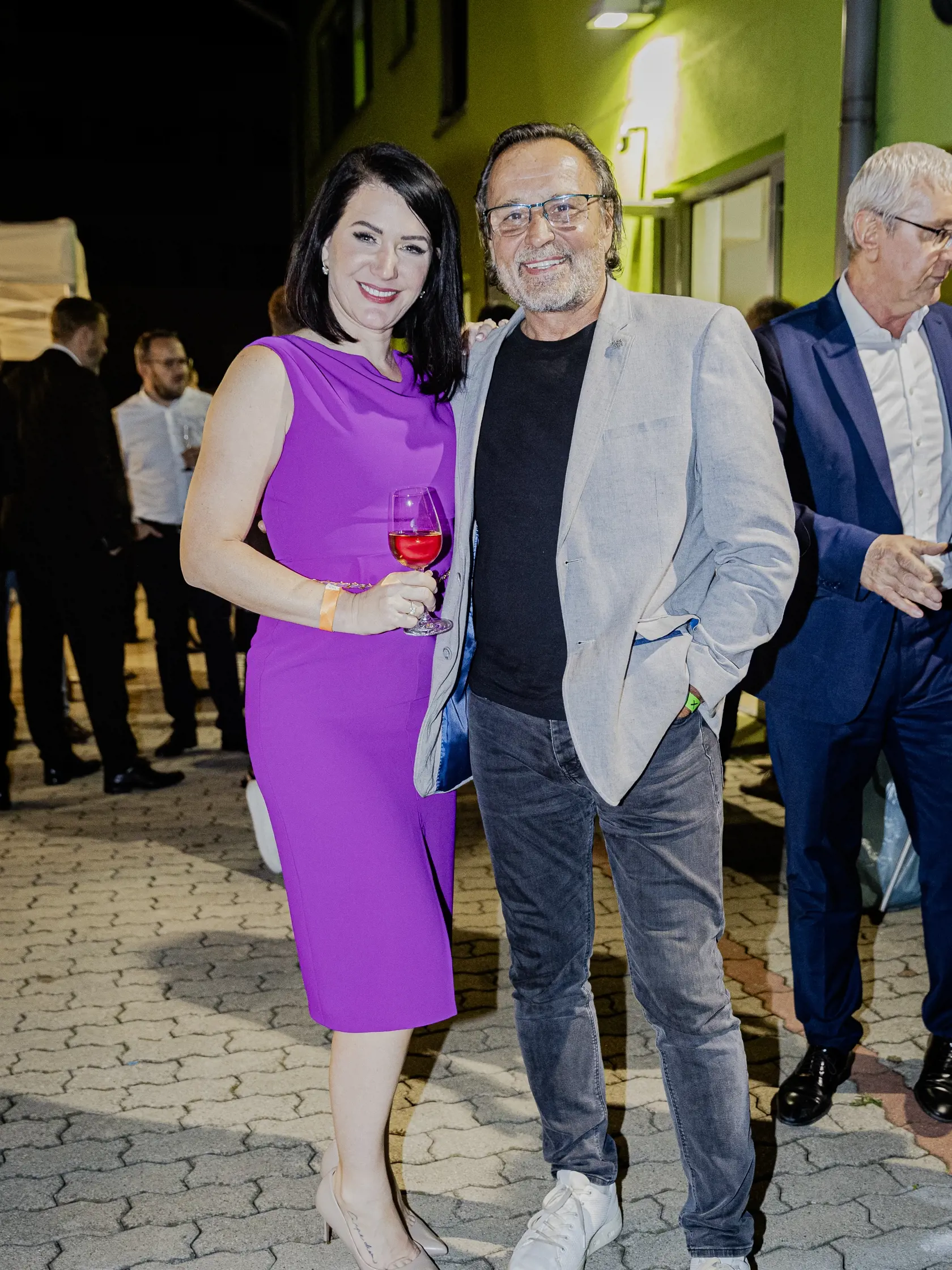 Na snímke Jozef Vajda a Jozef Vajda počas volebnej noci predčasných parlamentných volieb 2023.