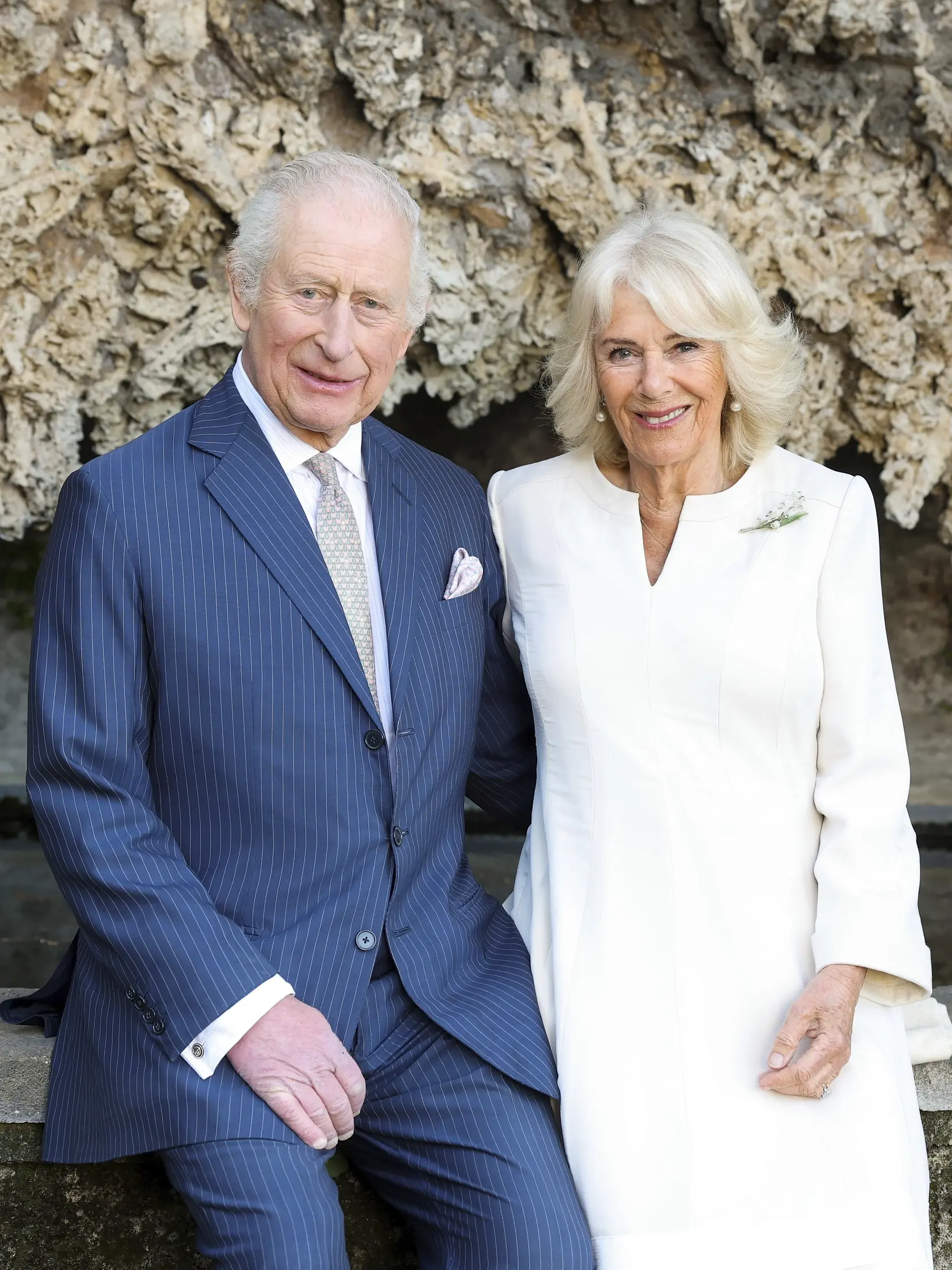 Na snímke britský kráľ Karol III. a britská kráľovná Camila