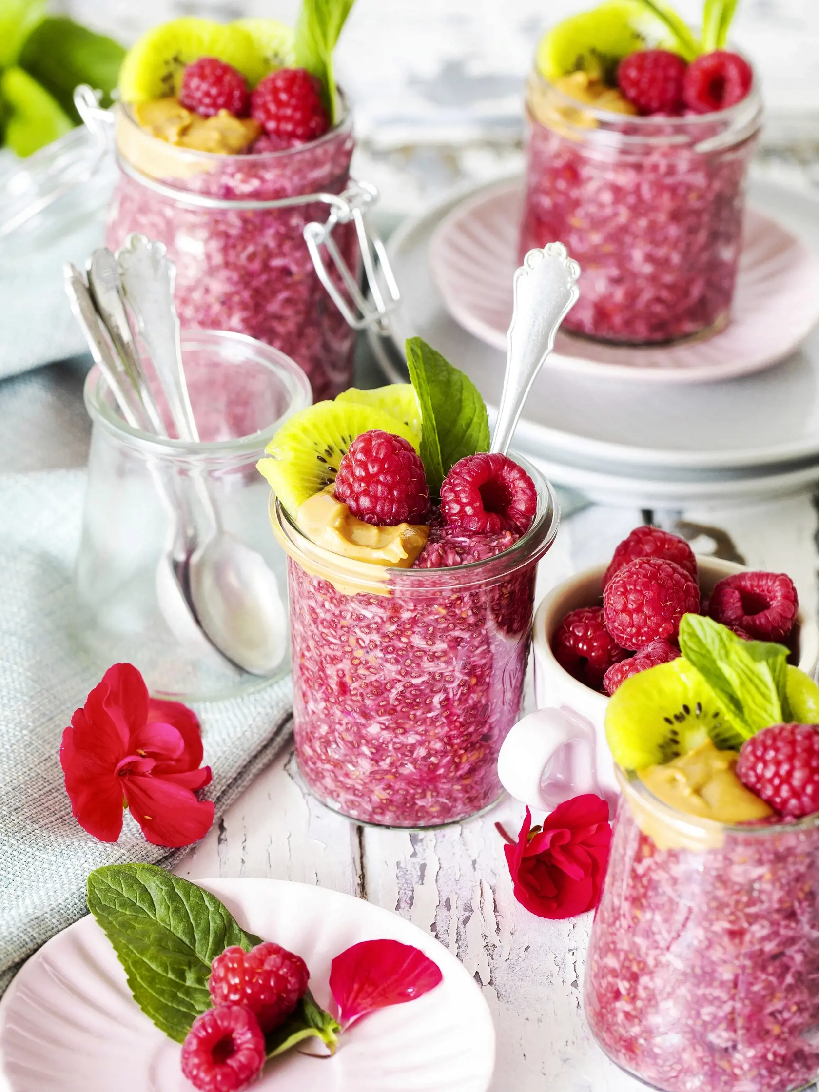 Malinový chia puding