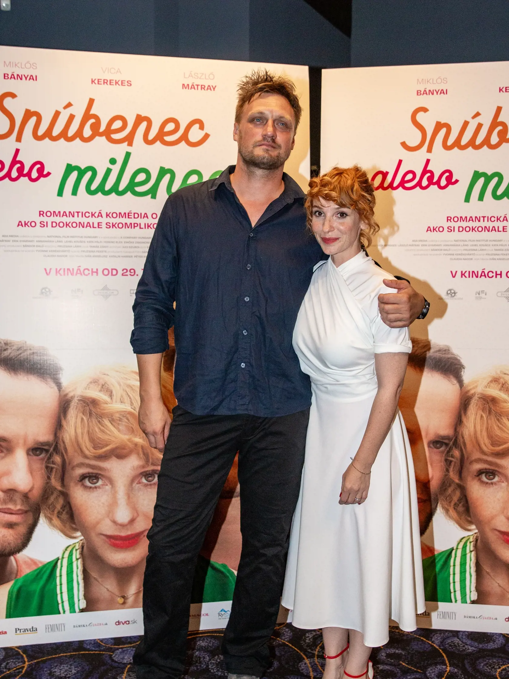 Premiéra nového madarského filmu “Snúbenec alebo milenec?”, v ktorom hrá v hlavnej úlohe herečka Vica Kerekes. Na snímke je László Mátray a Vica Kerekes. 