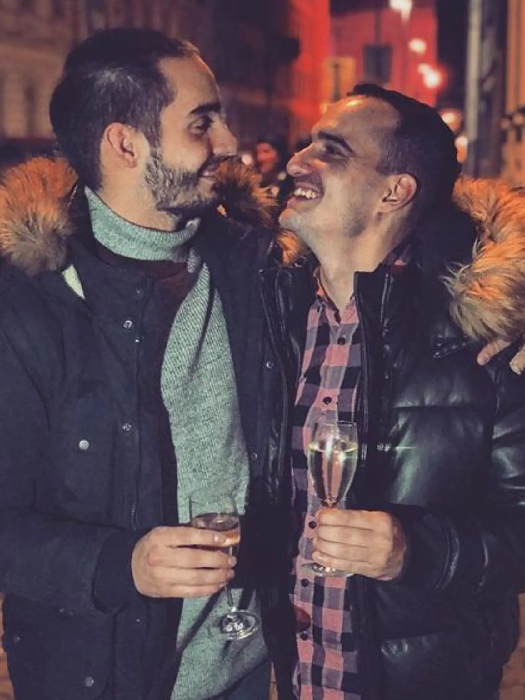Jakub Petraník len nedávno priznal vzťah s priateľom Petrom.