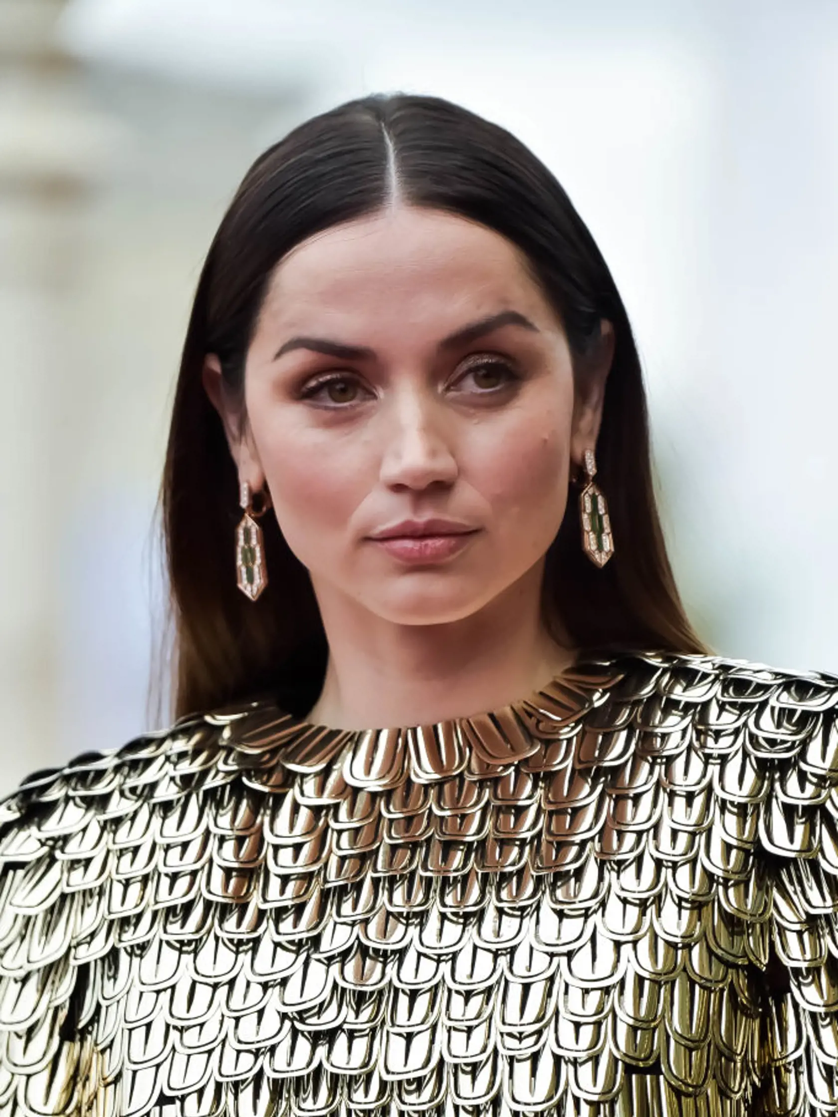 Ana de Armas na premiére v San Sebastián