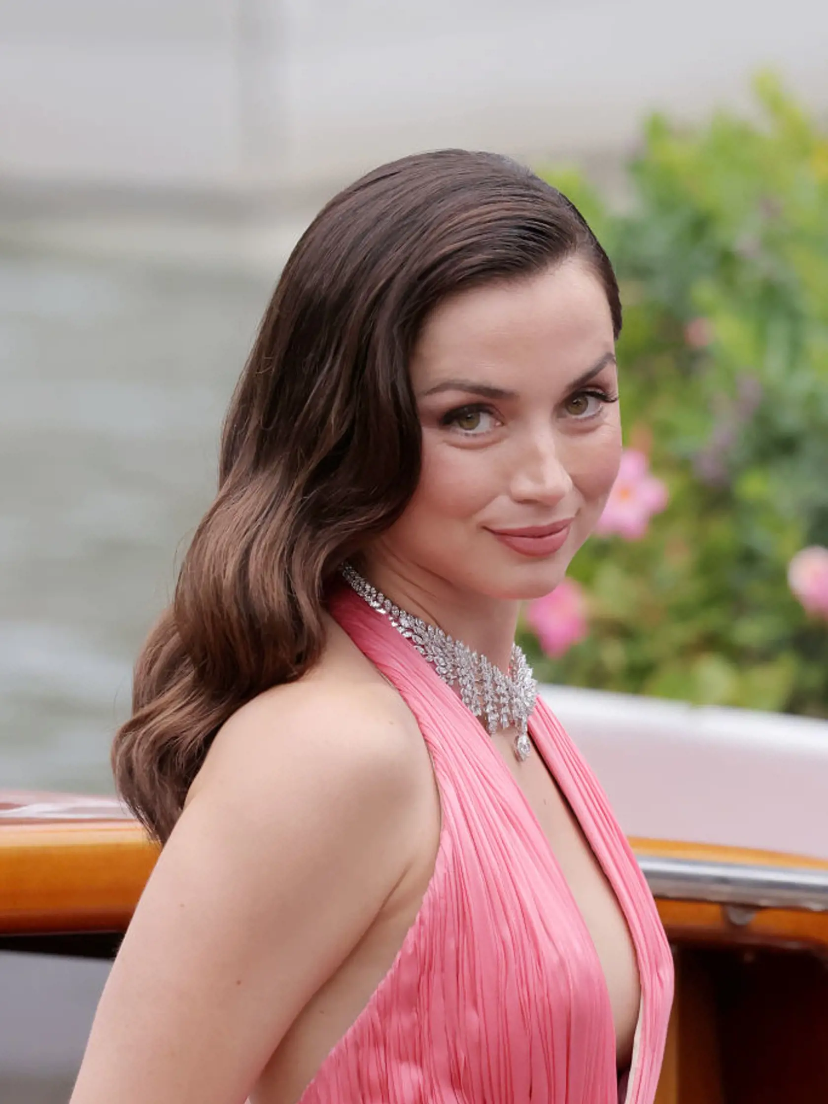 Ana de Armas v Benátkach.