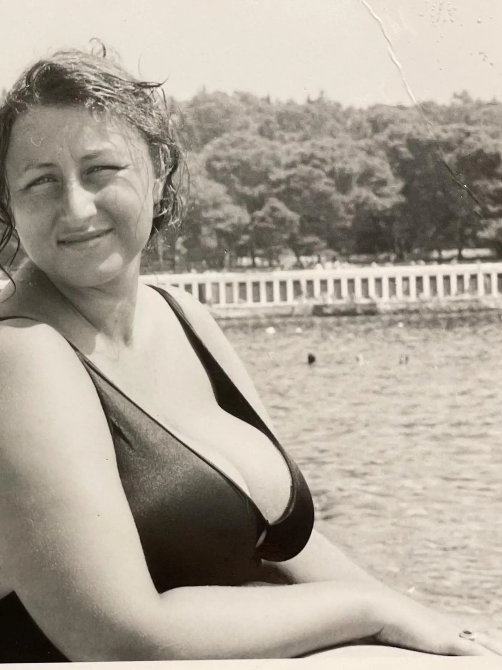 Halina Pawlovská v plavkách