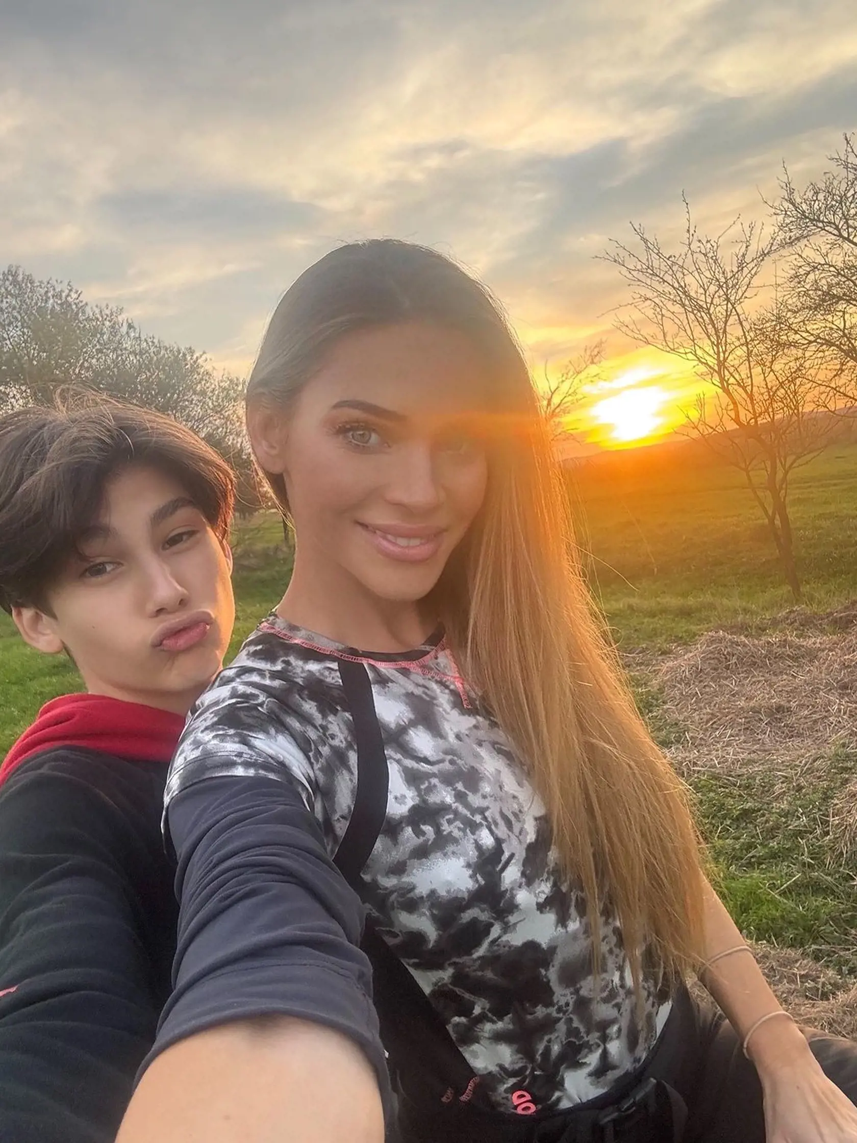 Takýto fešák rastie z Verešovej syna. Kratšie vlasy mu pristanú.