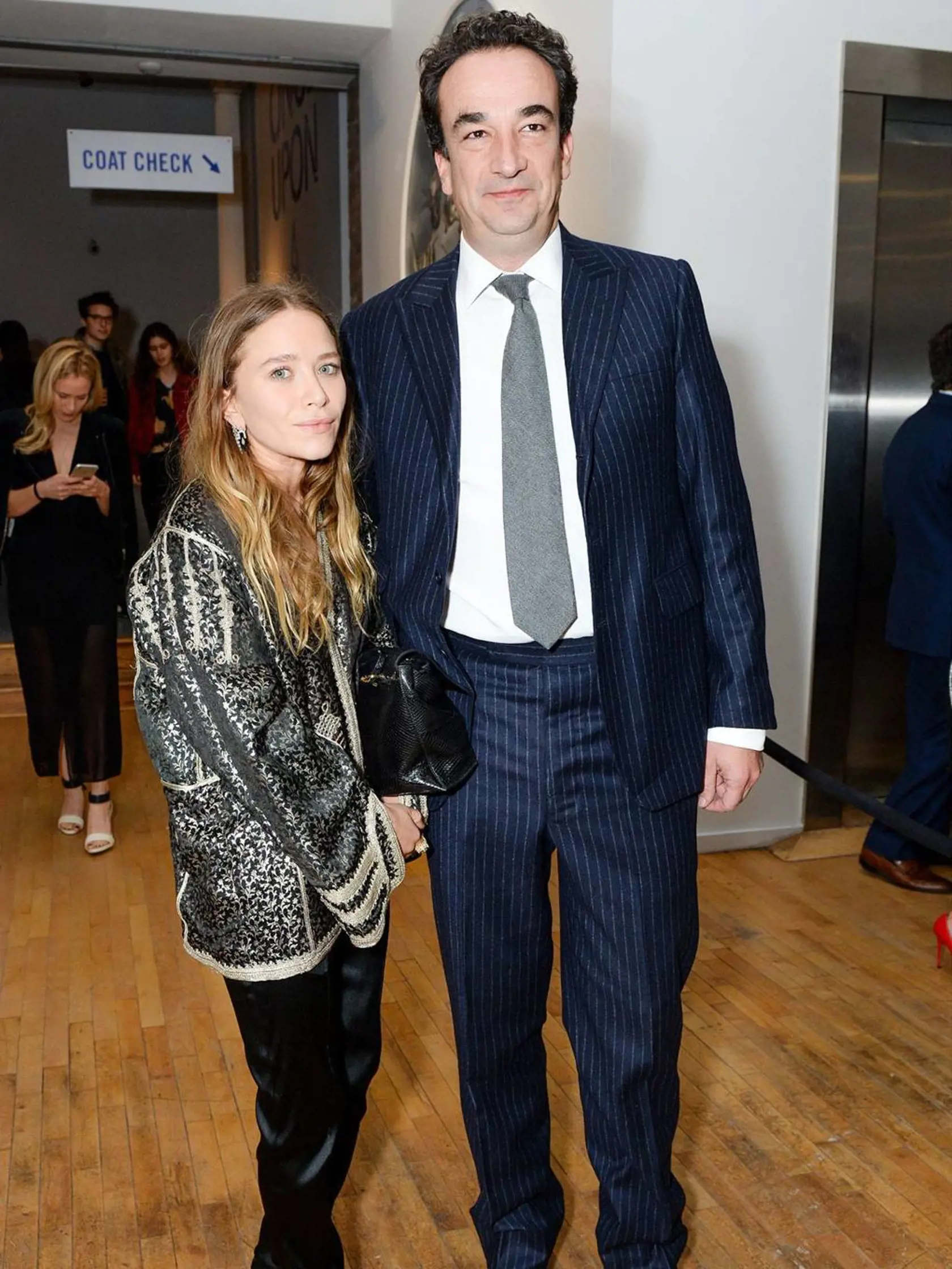 Mary-Kate Olsen and Olivier Sarkozy - rozdiel 17 rokov