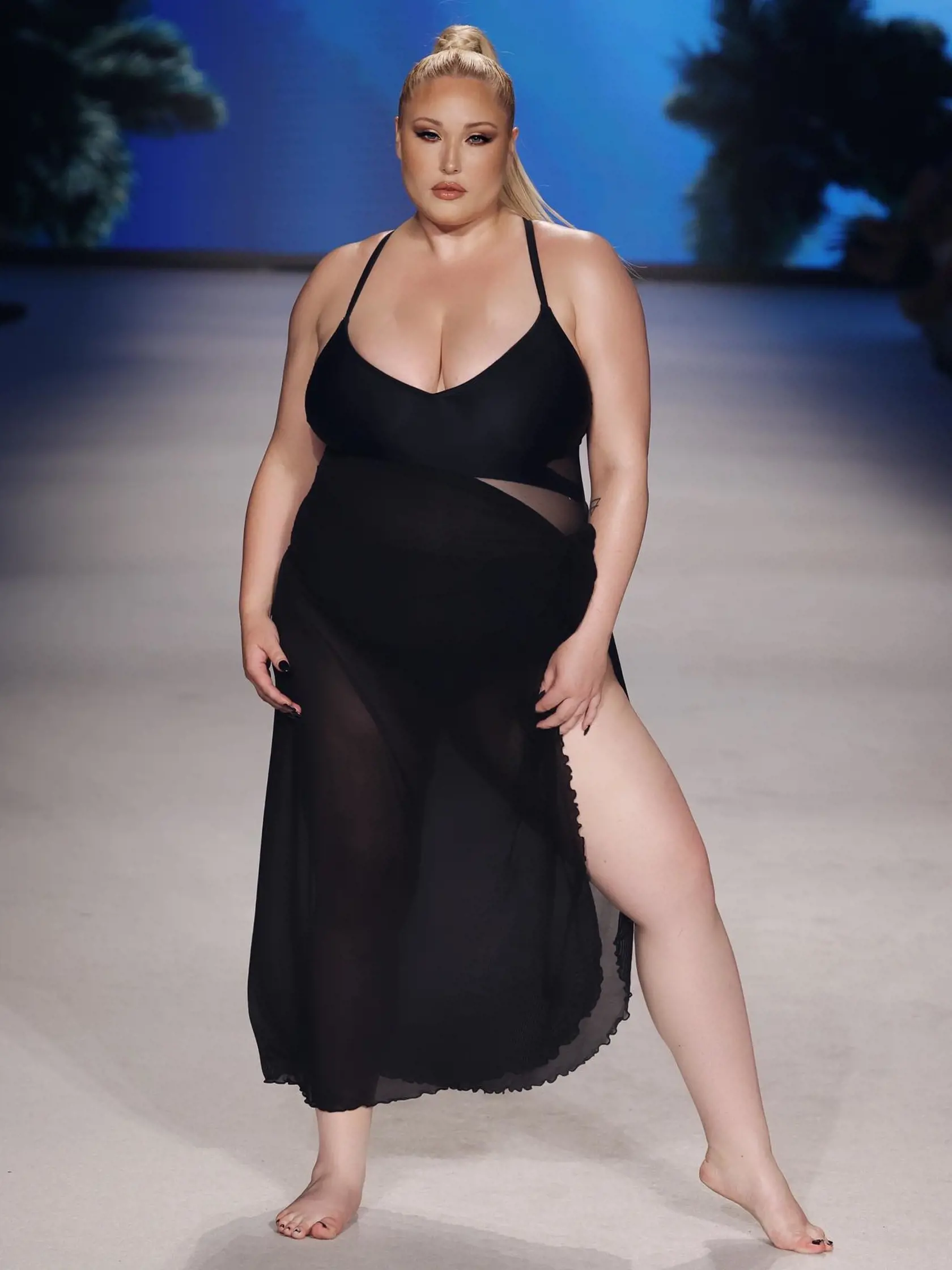 Dcéra legendárneho plavčíka Mitcha sa živí ako plus size modelka