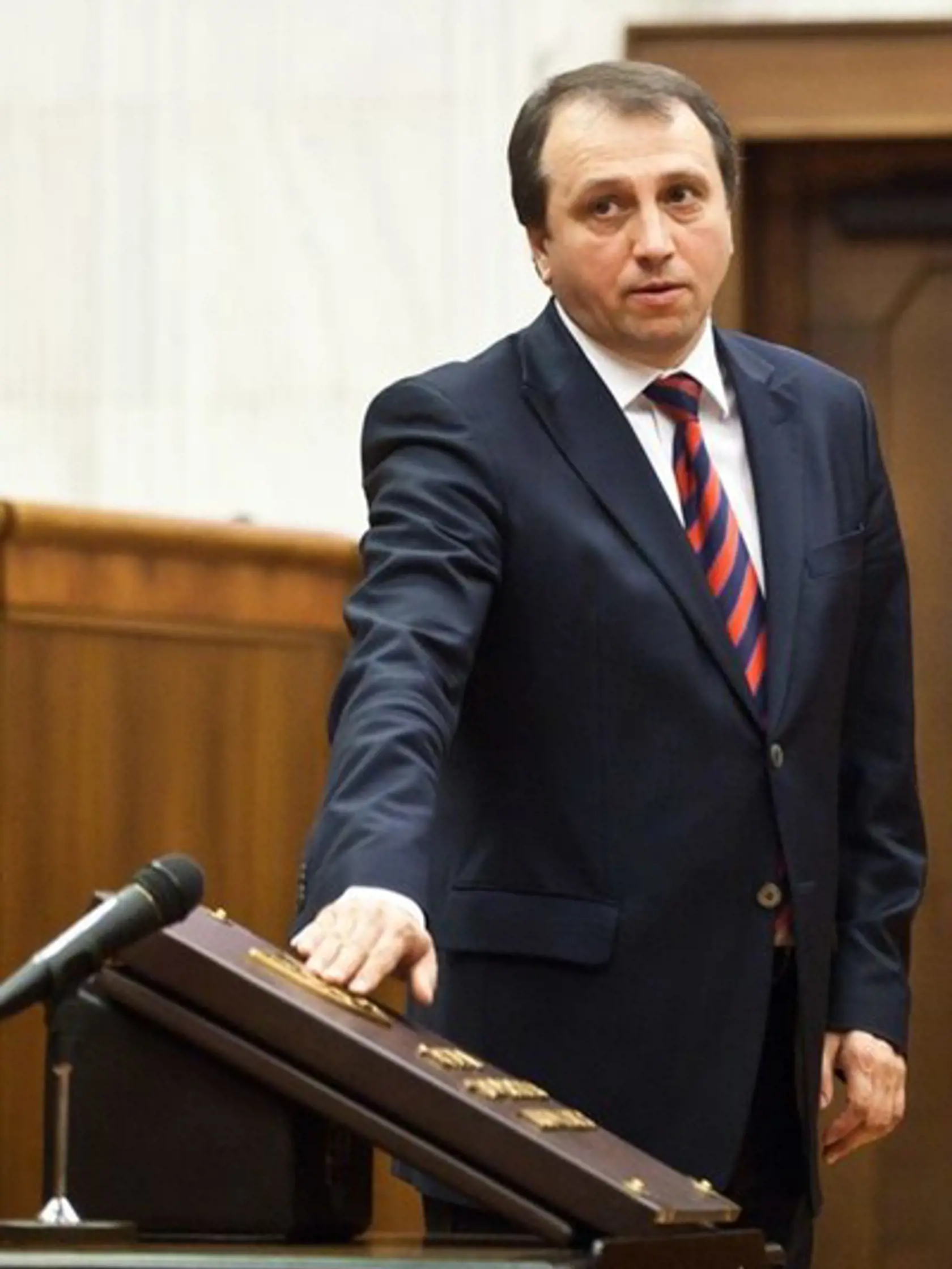 Štátny tajomník ministerstva práce a sociálnych vecí Jozef Burian.