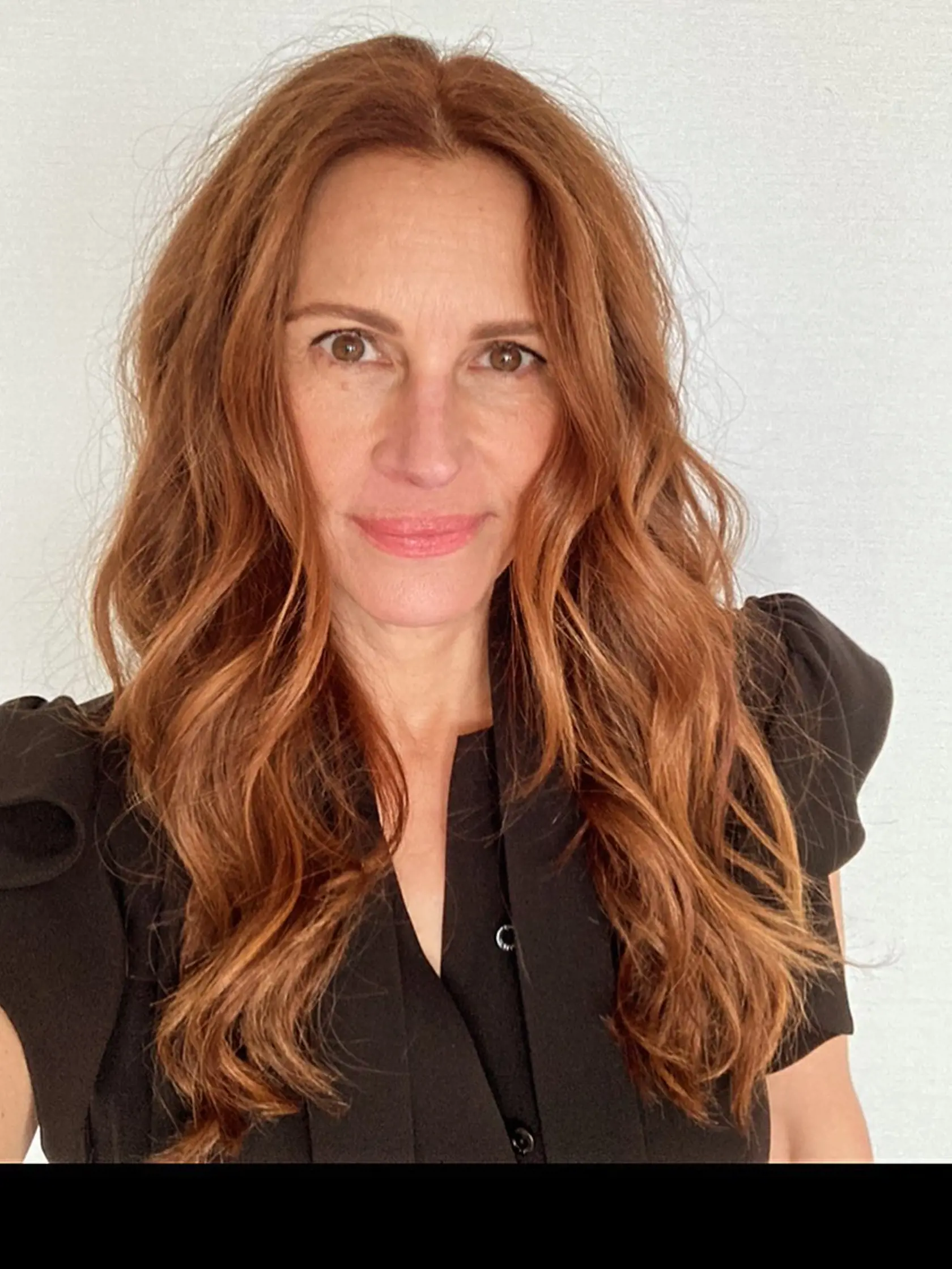 Julia Roberts nemá problém ukazovať fanúšikom svoju tvár aj bez nánosov mejkapu.