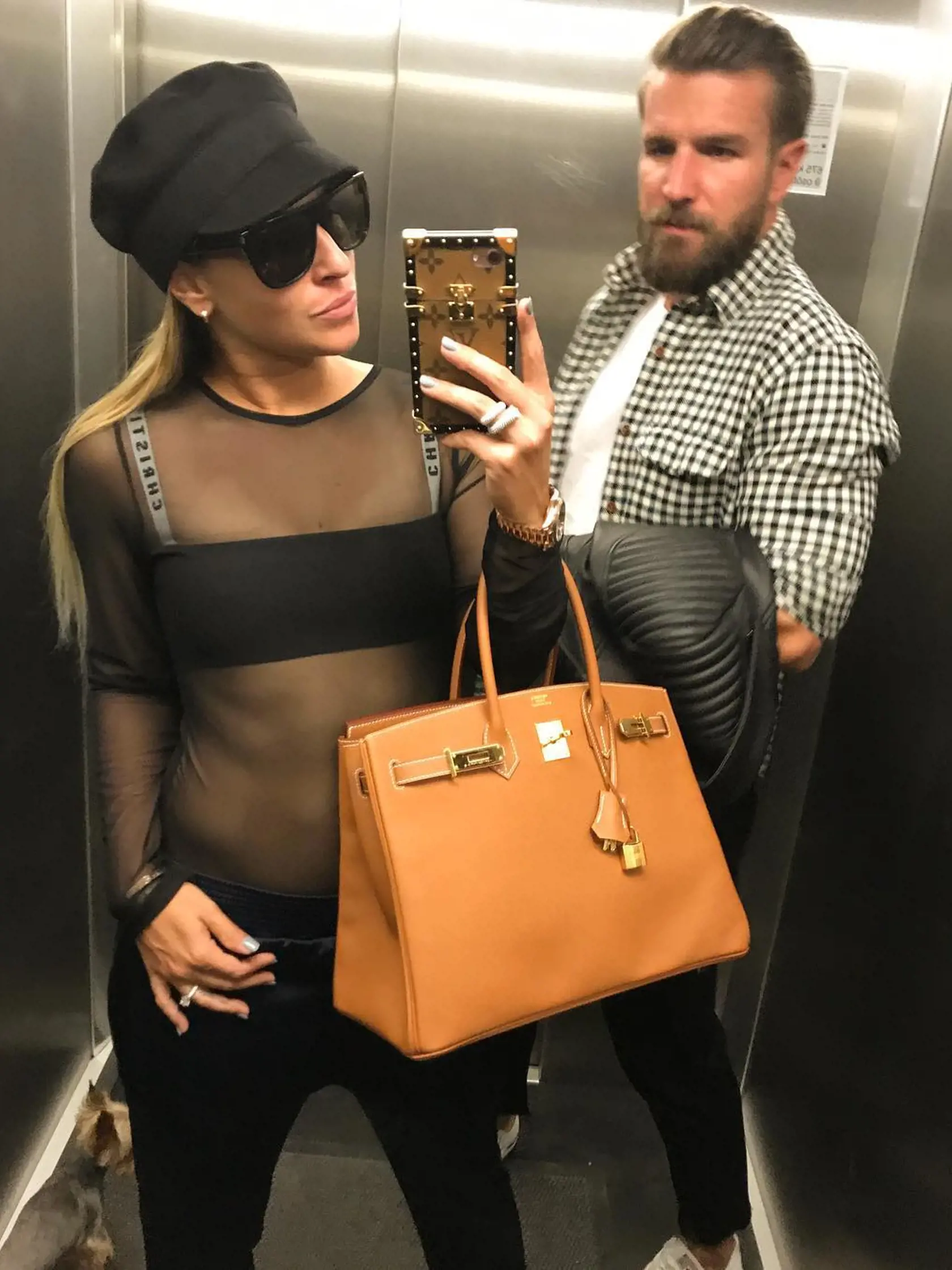 Cibulková s obľubov pridáva na sociálne siete pikantné zábery. Tie sa častokrát nestretnú s pochopení viacerých ľudí.
