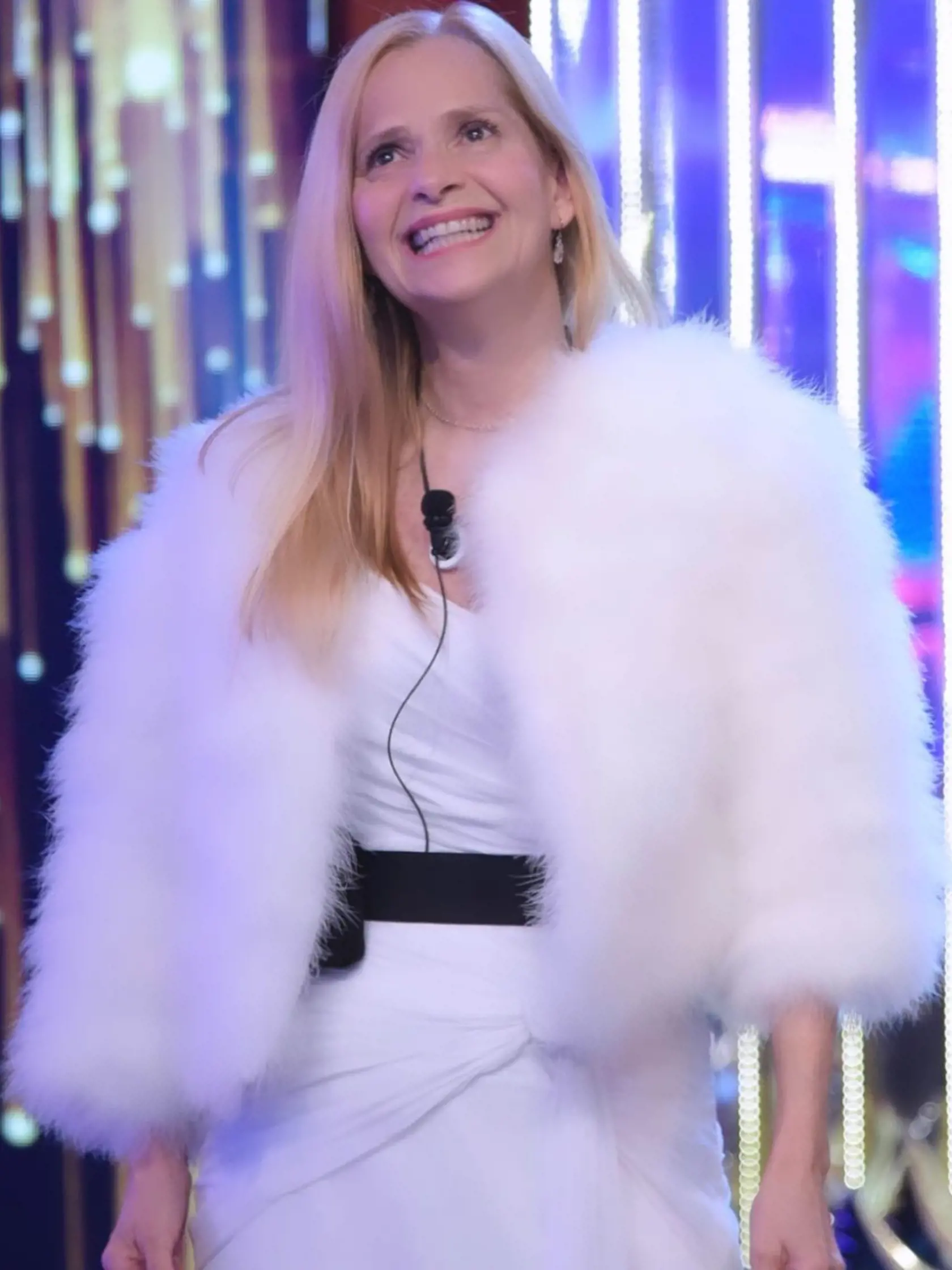 Grecia Colmenares, aj keď jej tvár zdobia vrásky, stále vyzerá neskutočne.