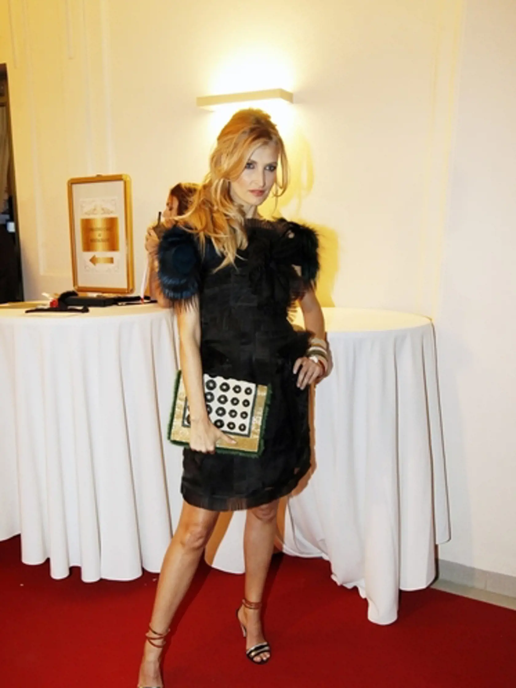 Kráska začínala s modelingom v osemnástich priamo v Paríži.