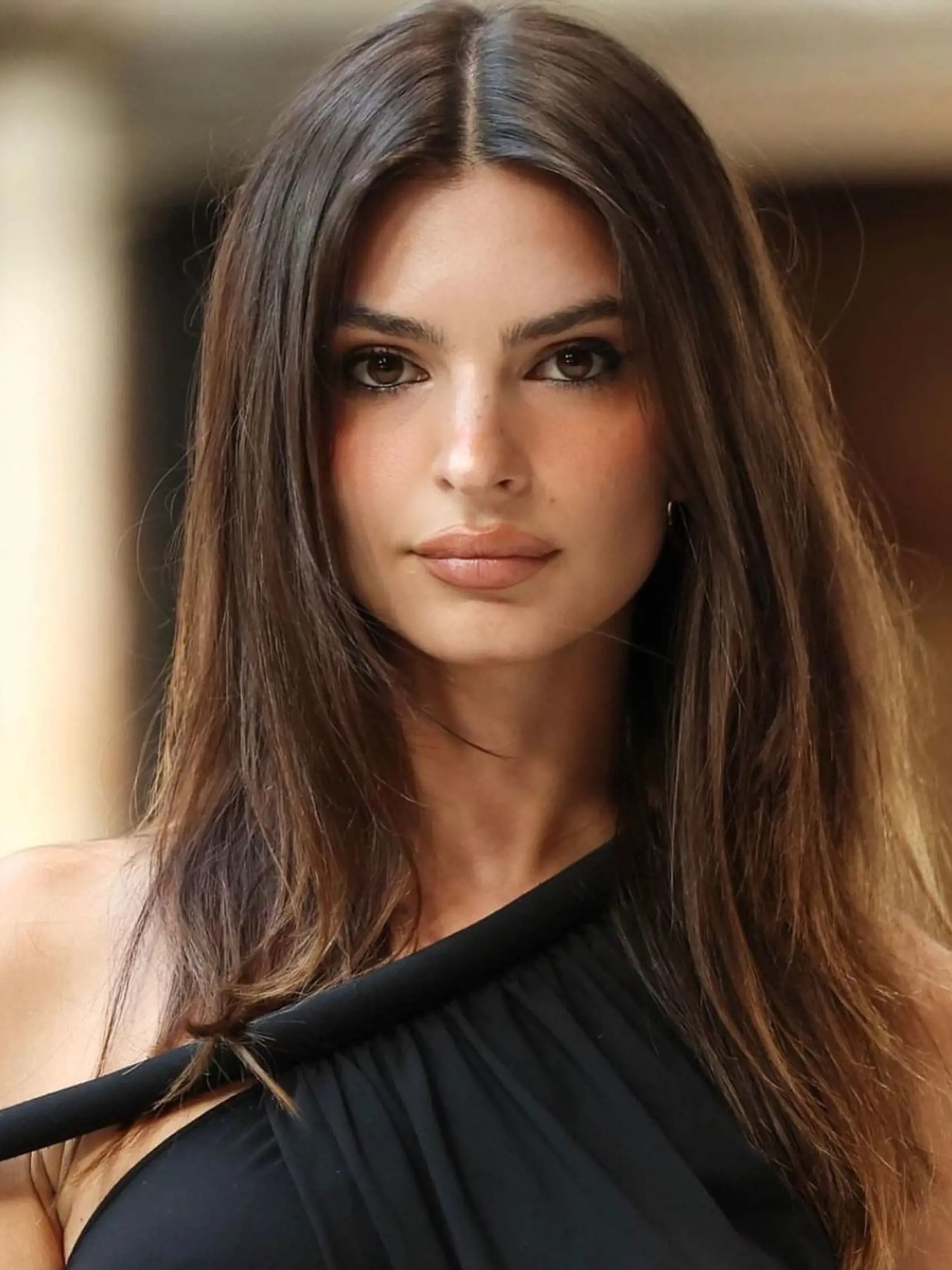 Emily Ratajkowski