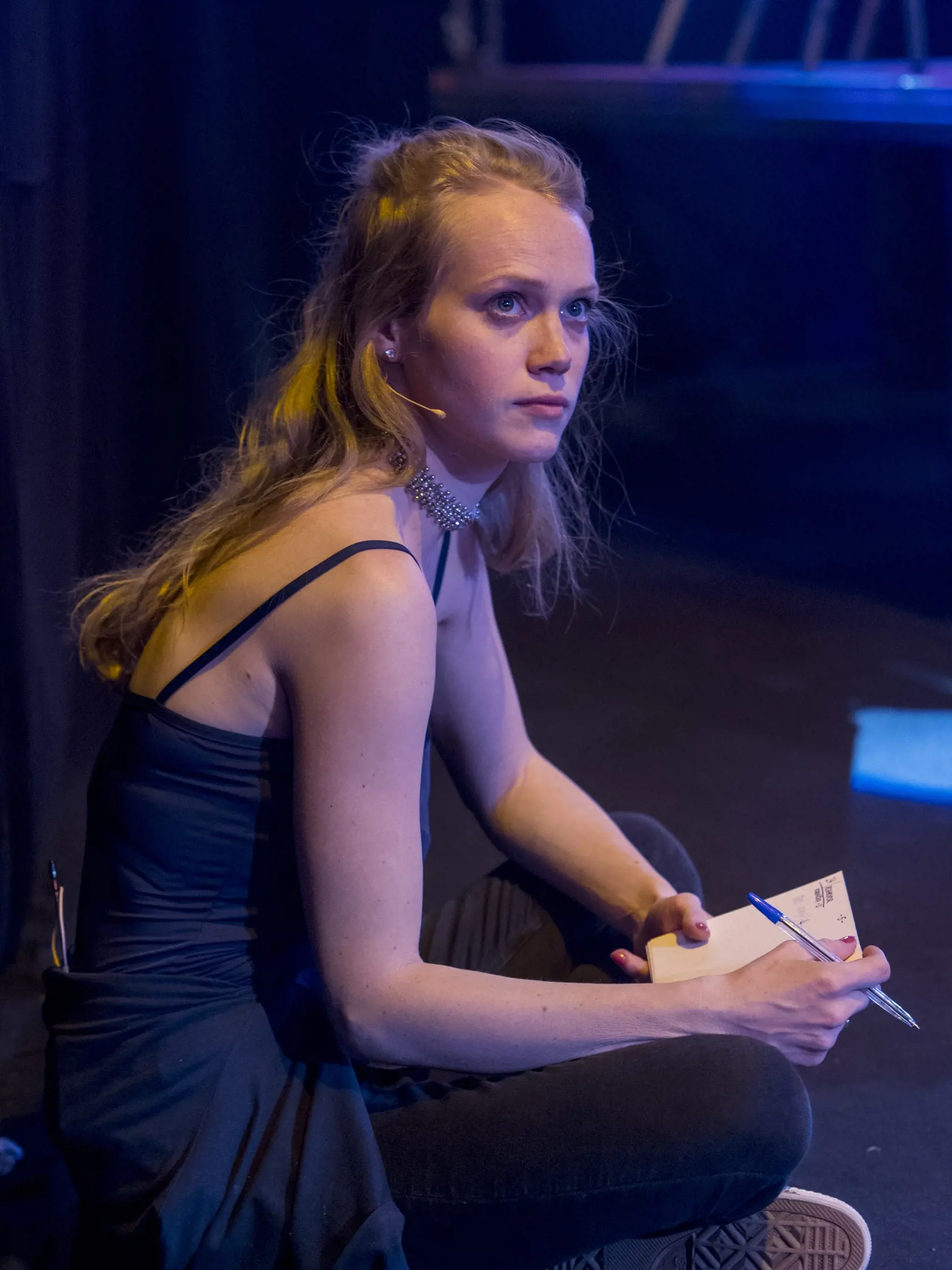 Na snimke Dominika Zelenikova Moravkova pocas generalky finale folklornej show RTVS s nazvom Zem spieva.