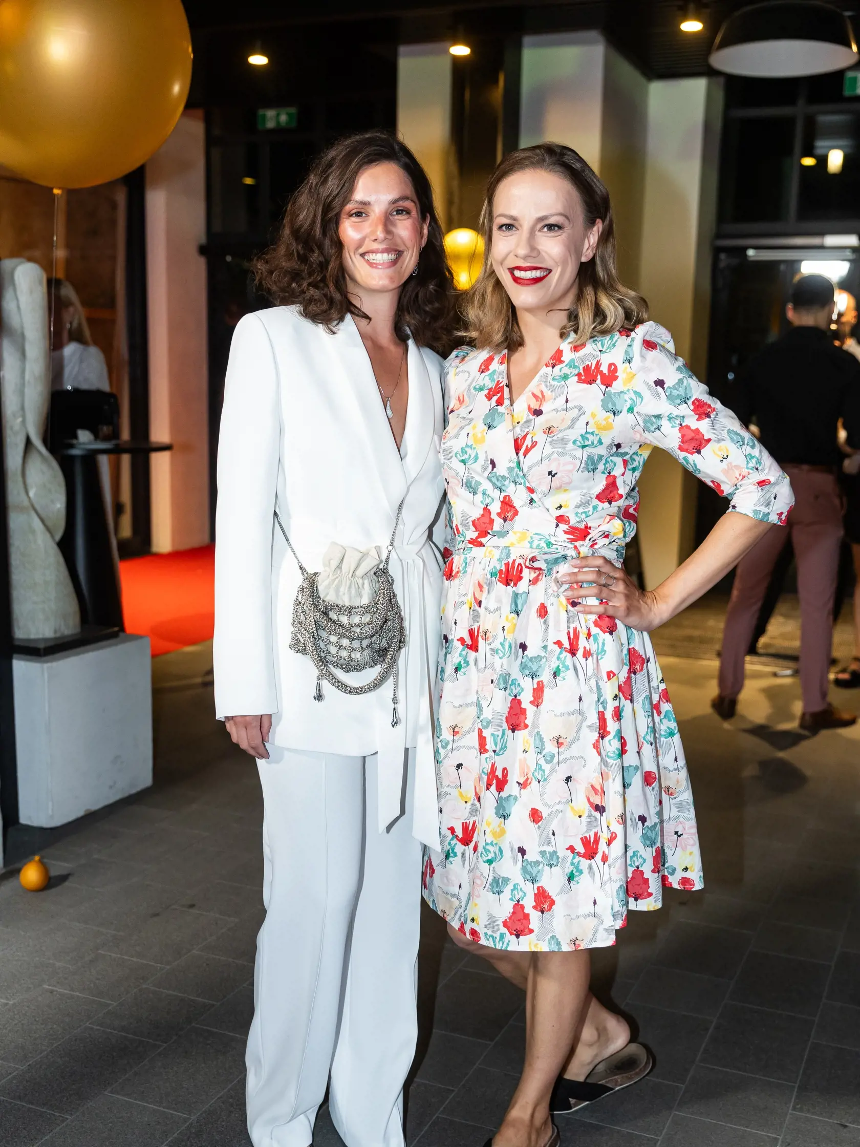 Letná media párty televízie Markíza v Bratislave. Na snímke Sarah Arató a Barbora Andrešičová.