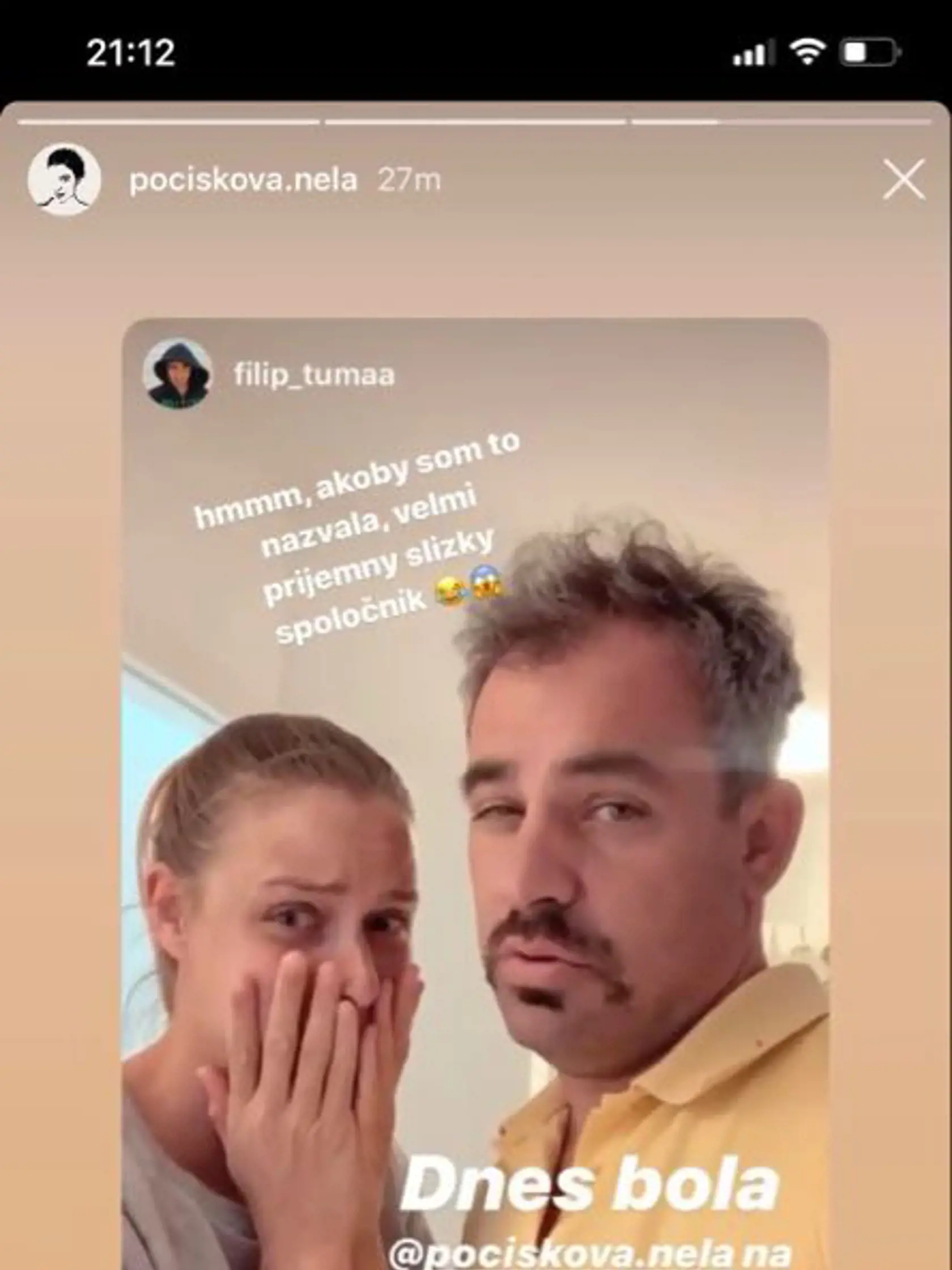 Nela nazvala Filipa slizkým spoločníkom.