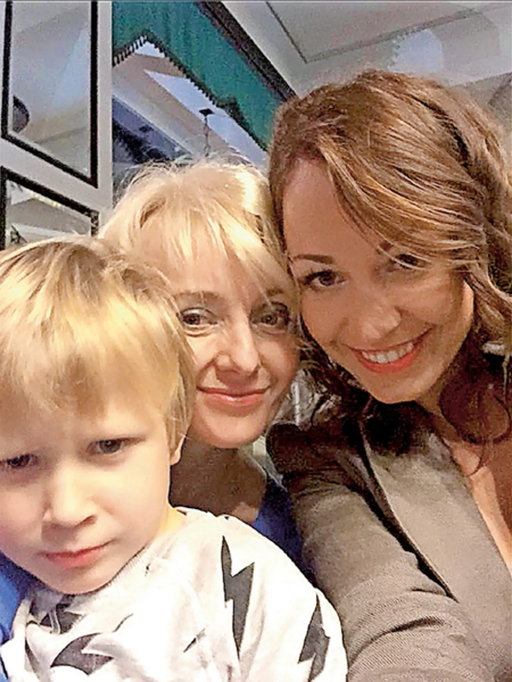 Mama Agáty Prachařovej Veronika Žilková niekedy nad dcérinými excesmi krúti hlavou.
