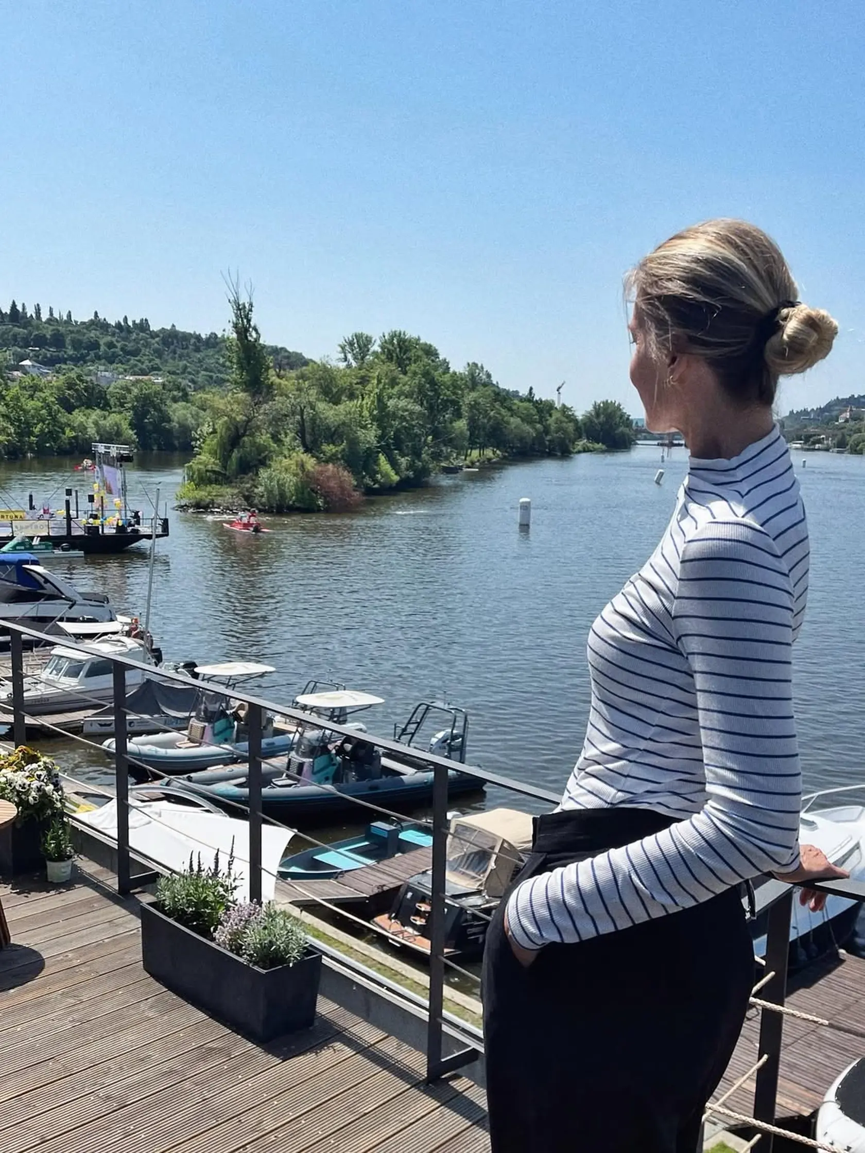 Daniela Peštová podporuje pacientov so zákernou chorobou ALS. Zavítala aj na ich plavecké preteky Prague City Swim. 