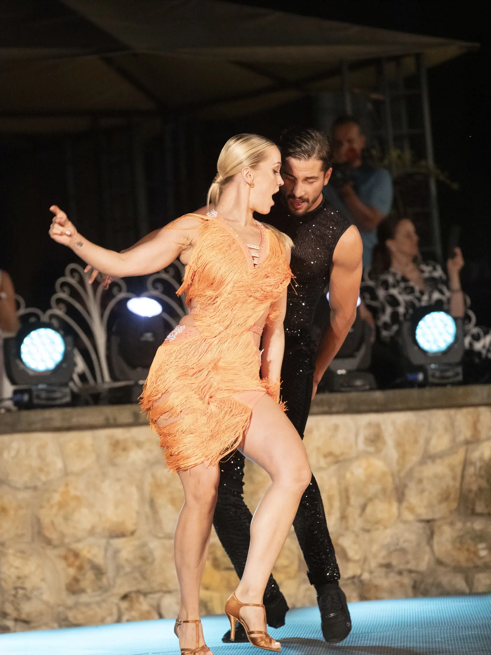 Módna prehliadka Fashion Show v Piešťanoch. Svoj tanečný talent predviedol aj Jakub Jablonský.