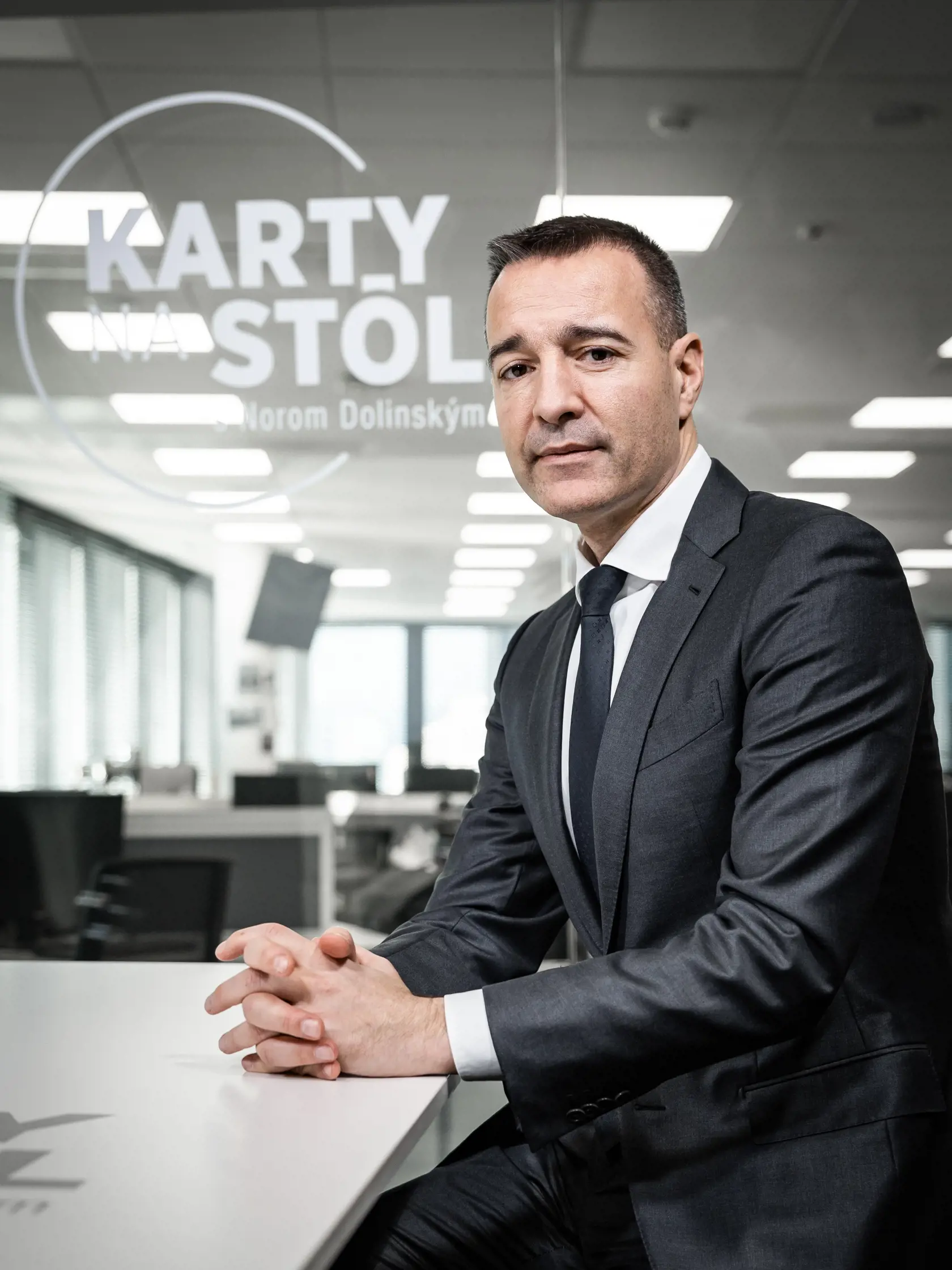 Diskusná relácia "Karty na stôl", ktorej hosťom bol Tomáš Drucker.