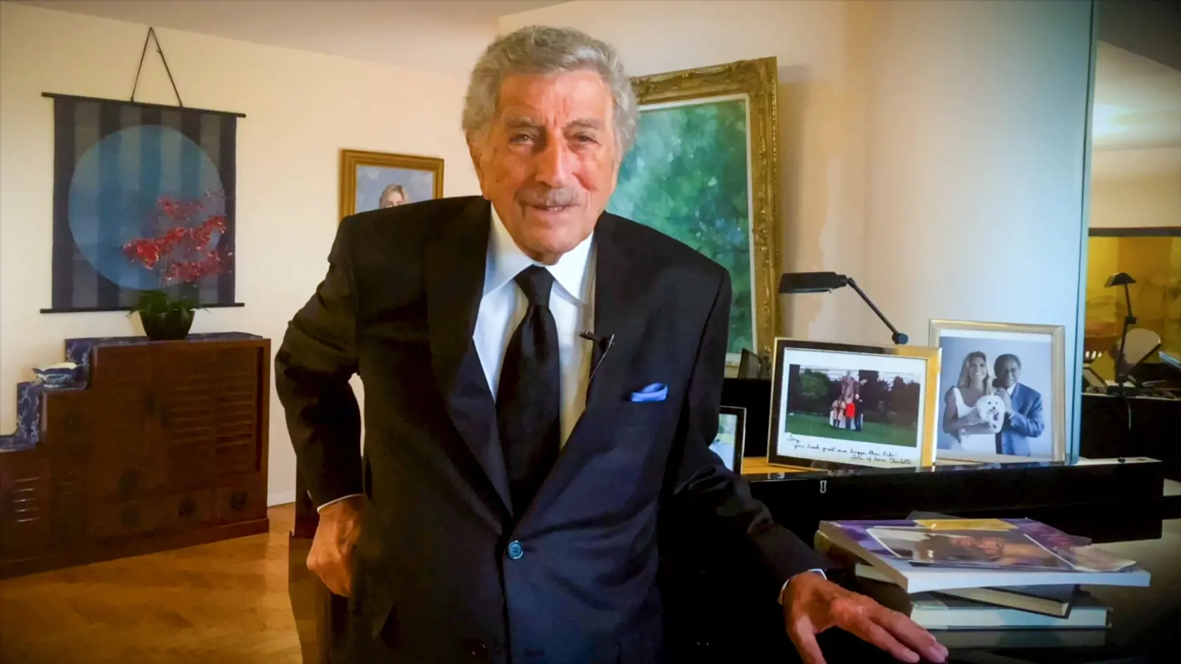 Slávny džezový spevák Tony Bennett (95)