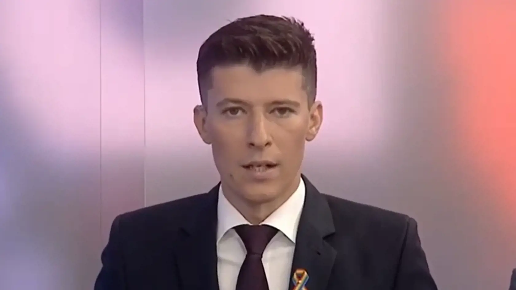 Rasťo Iliev urobil coming out v priamom prenose TA3.