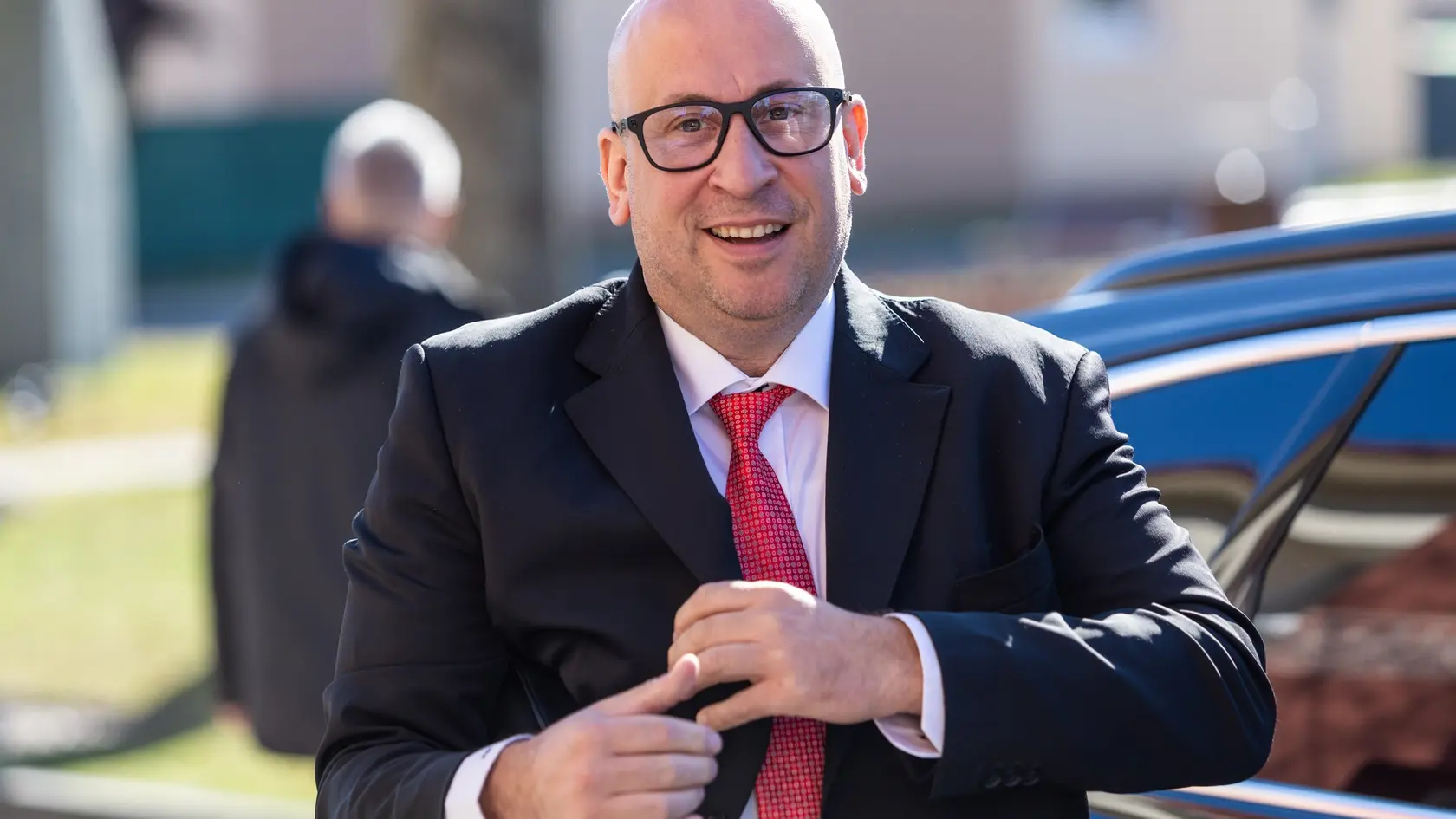 Na snímke minister dopravy SR Jozef Ráž (nominant Smer-SD) pred výjazdovým rokovaním vlády SR v obci Vysoká nad Kysucou v okrese Čadca v stredu 19. marca 2025. FOTO TASR - Daniel Stehlík