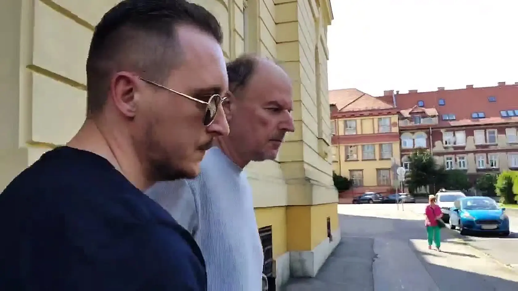 Pavla Ch. predviedli na súd. Muža, ktorý zrazil detskú lekárku, obvinili z vraždy