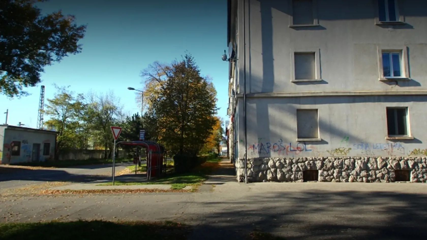 TRAGÉDIA Nešťastie mohlo dopadnúť tragicky, keby sa Cmorej nechránil.