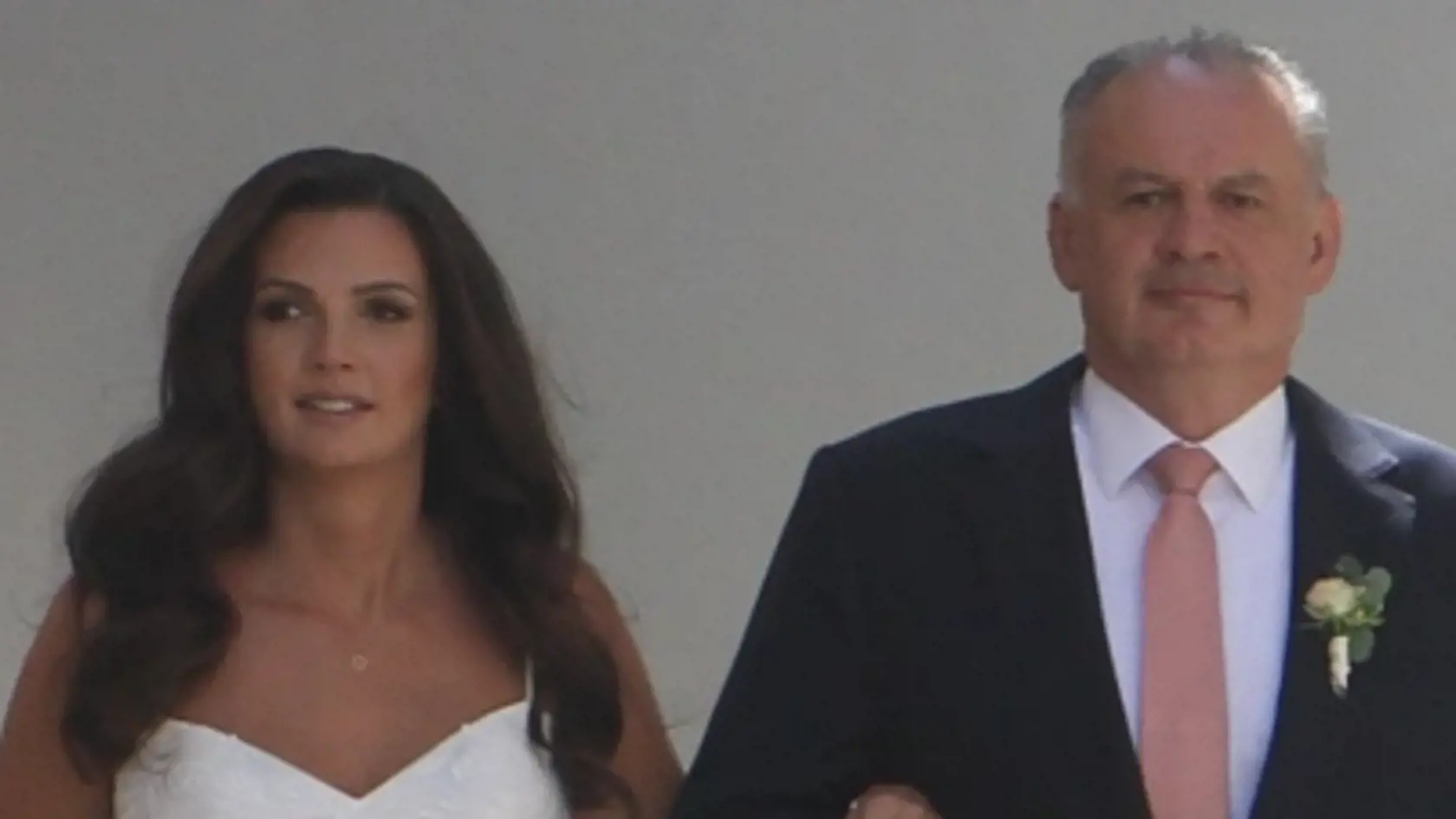 Andrej Kiska si k oltáru hrdo niesol dcéru Natáliu.