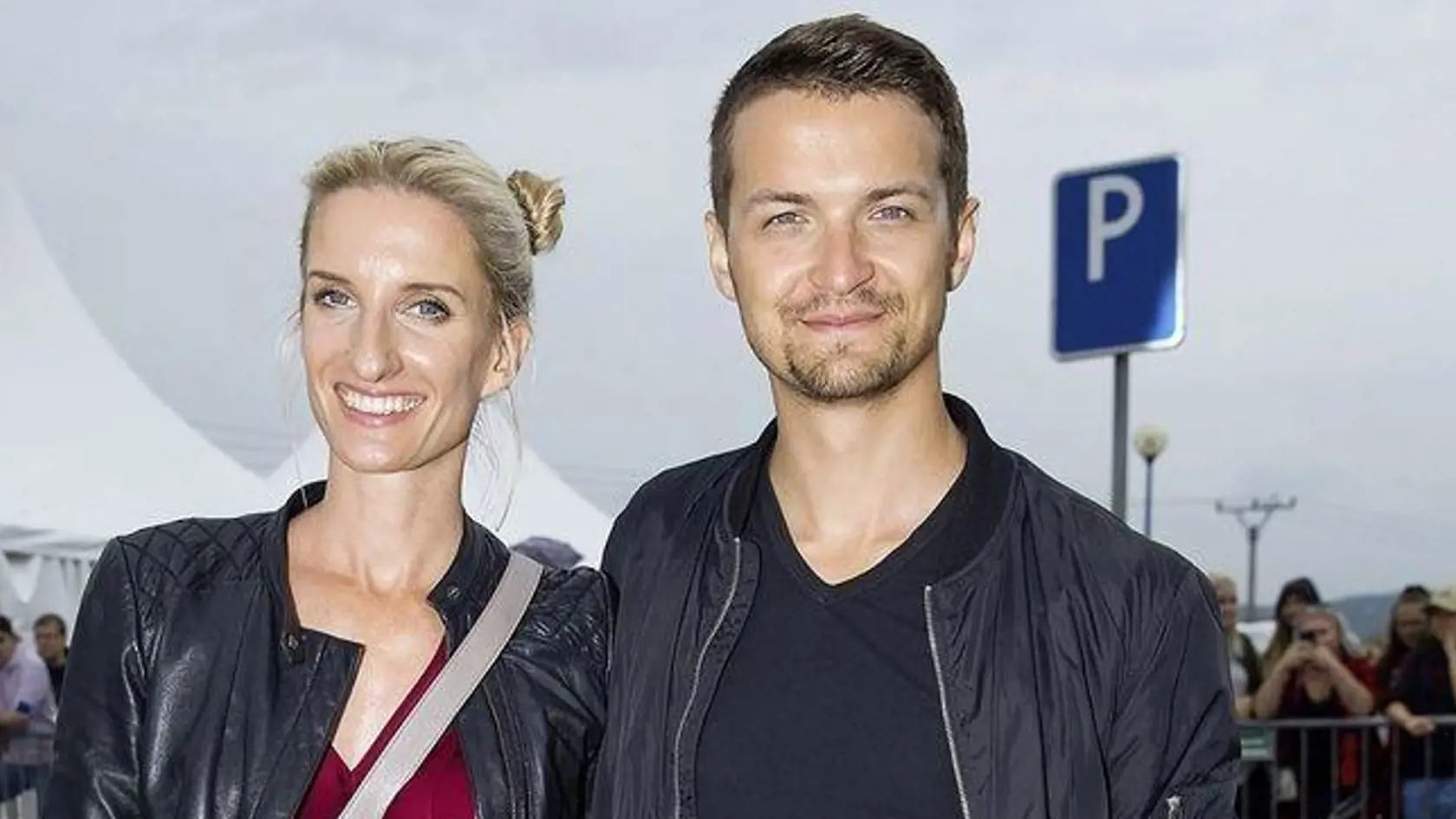 Adela Vinczeová (38) a Viktor Vincze (28) Iskra medzi nimi preletela na svadbe Adelinho dlhoročného kamaráta Mateja Sajfu Cifru s Veronikou Ostrihoňovou.