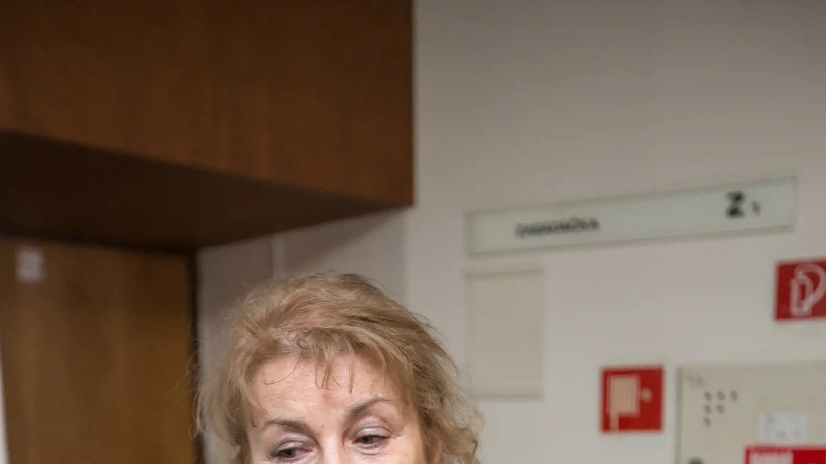 Nešťastná matka Romana Straku, ktorého zastrelili omylom pri vražde Jozefa Estóka.