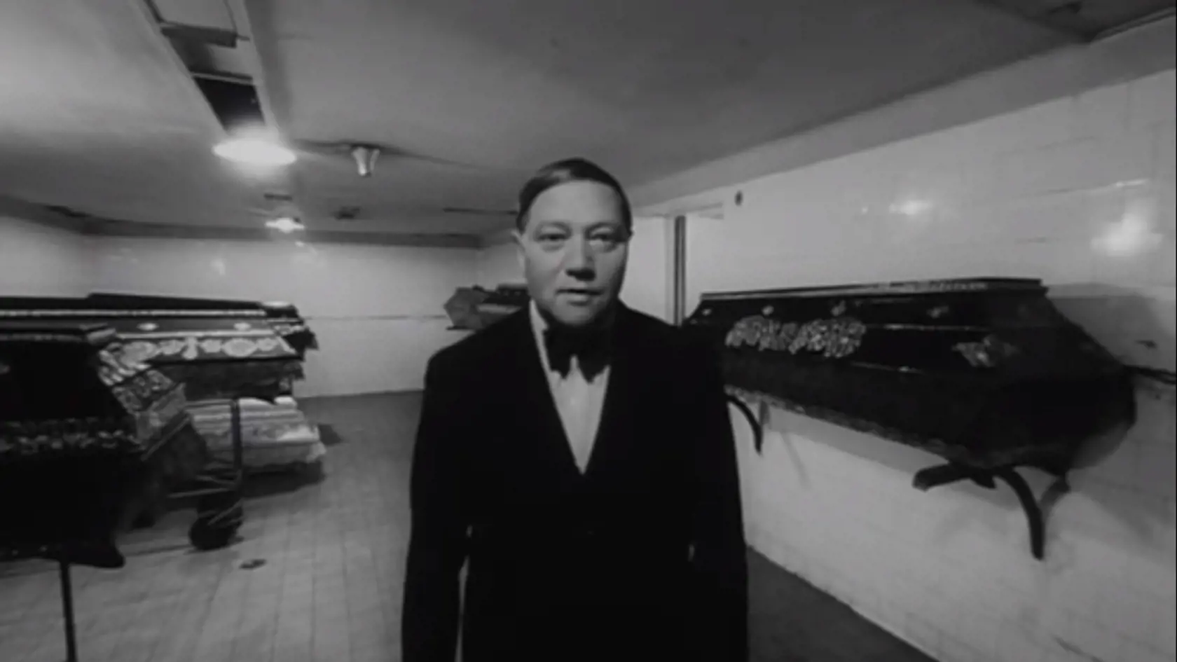 Vo filme Spaľovač mŕtvol exceloval Rudolf Hrušínsky.