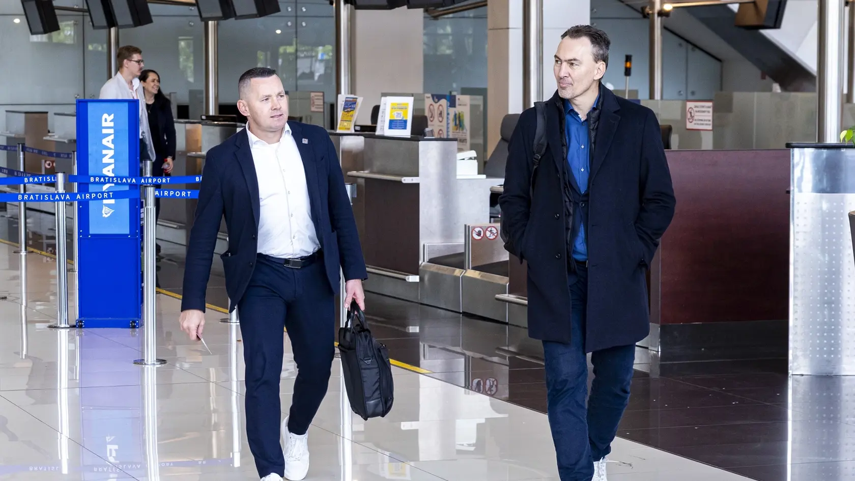 Miroslav Šatan a Miroslav Lažo pred odletom na MS.