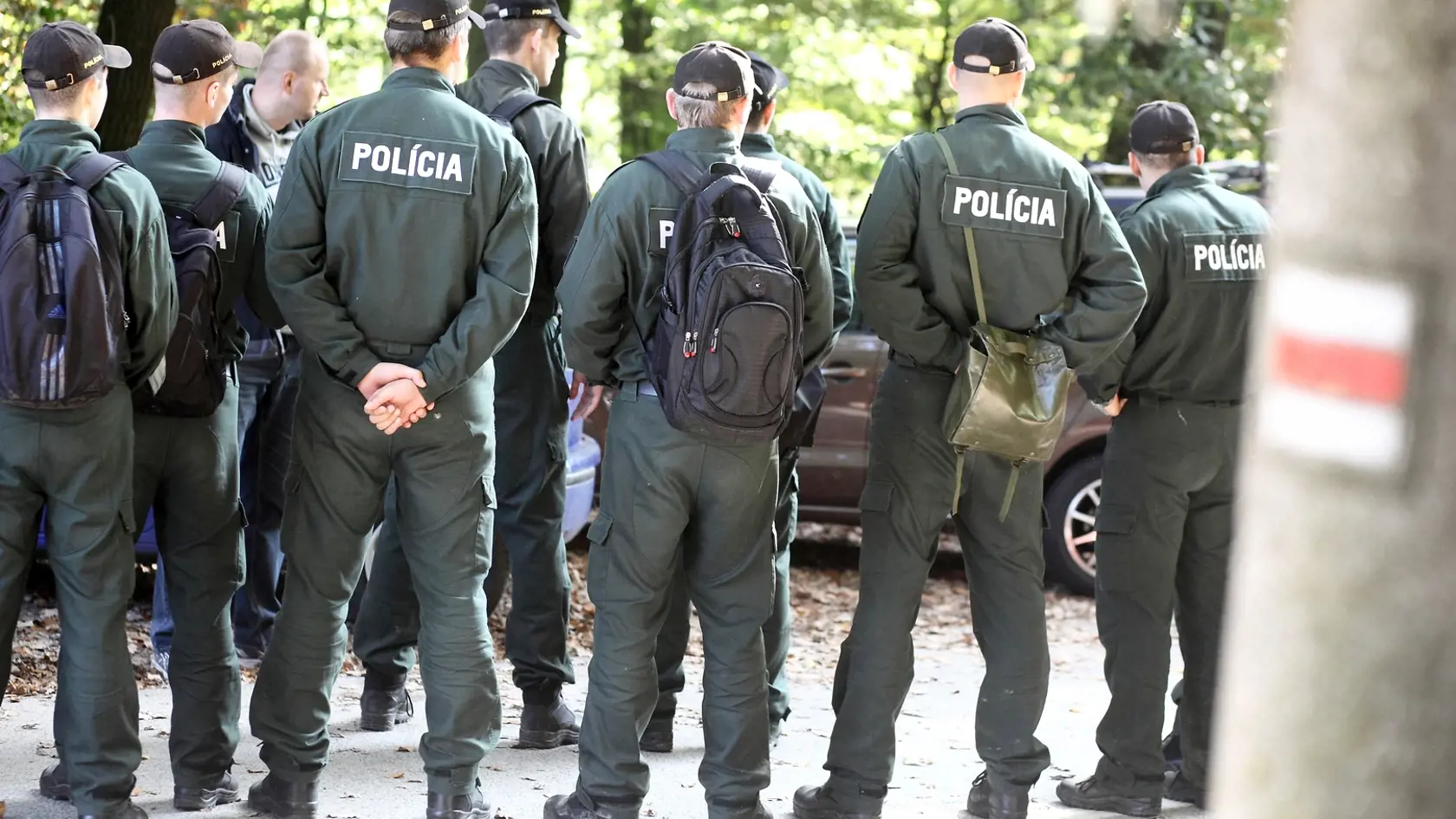 Policajný viceprezident Ľubomír Ábel sa našich policajtov zastal.