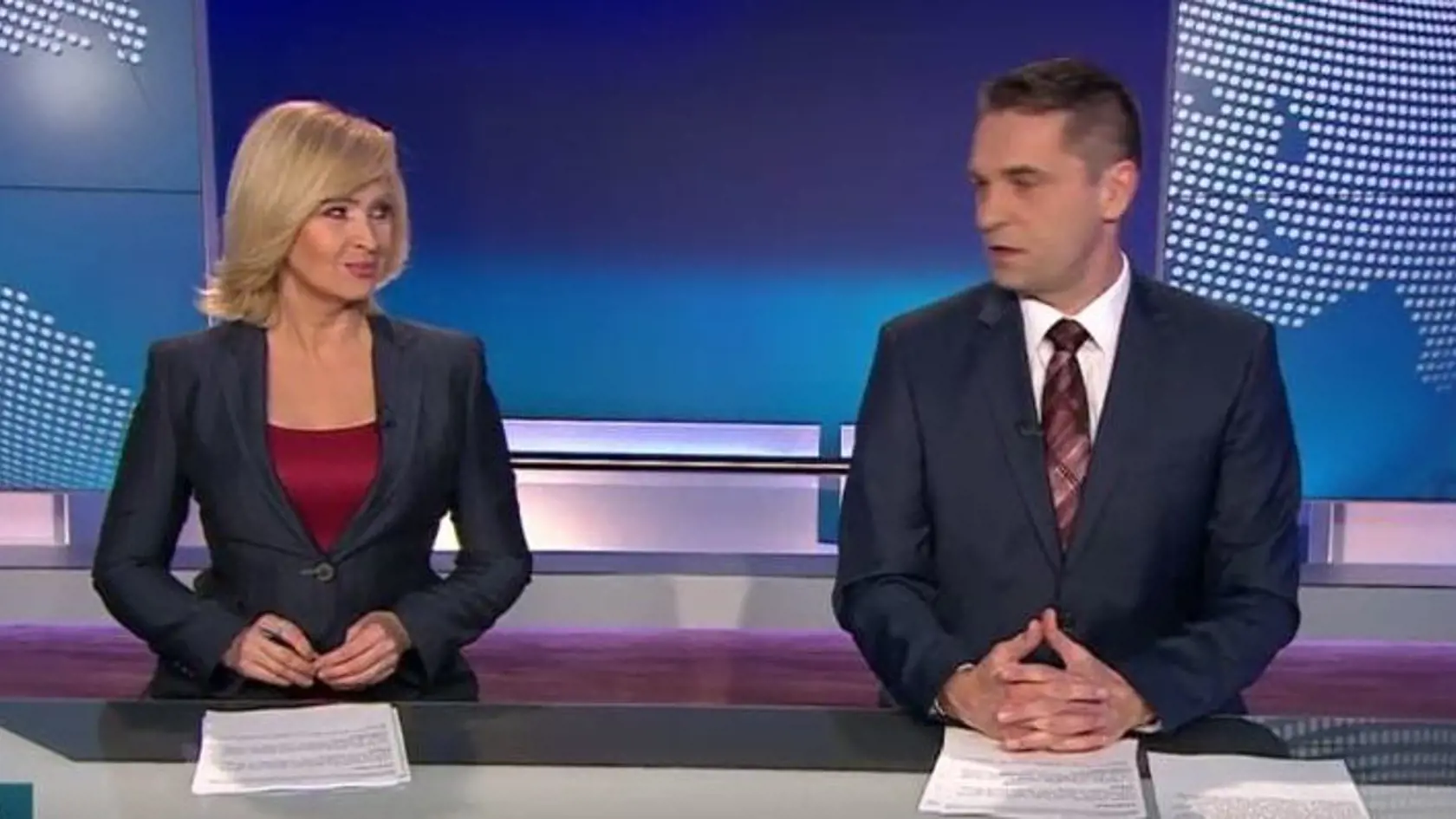 Podľa moderátora, problémom bolo to, že  pracuje v komerčnom médiu.