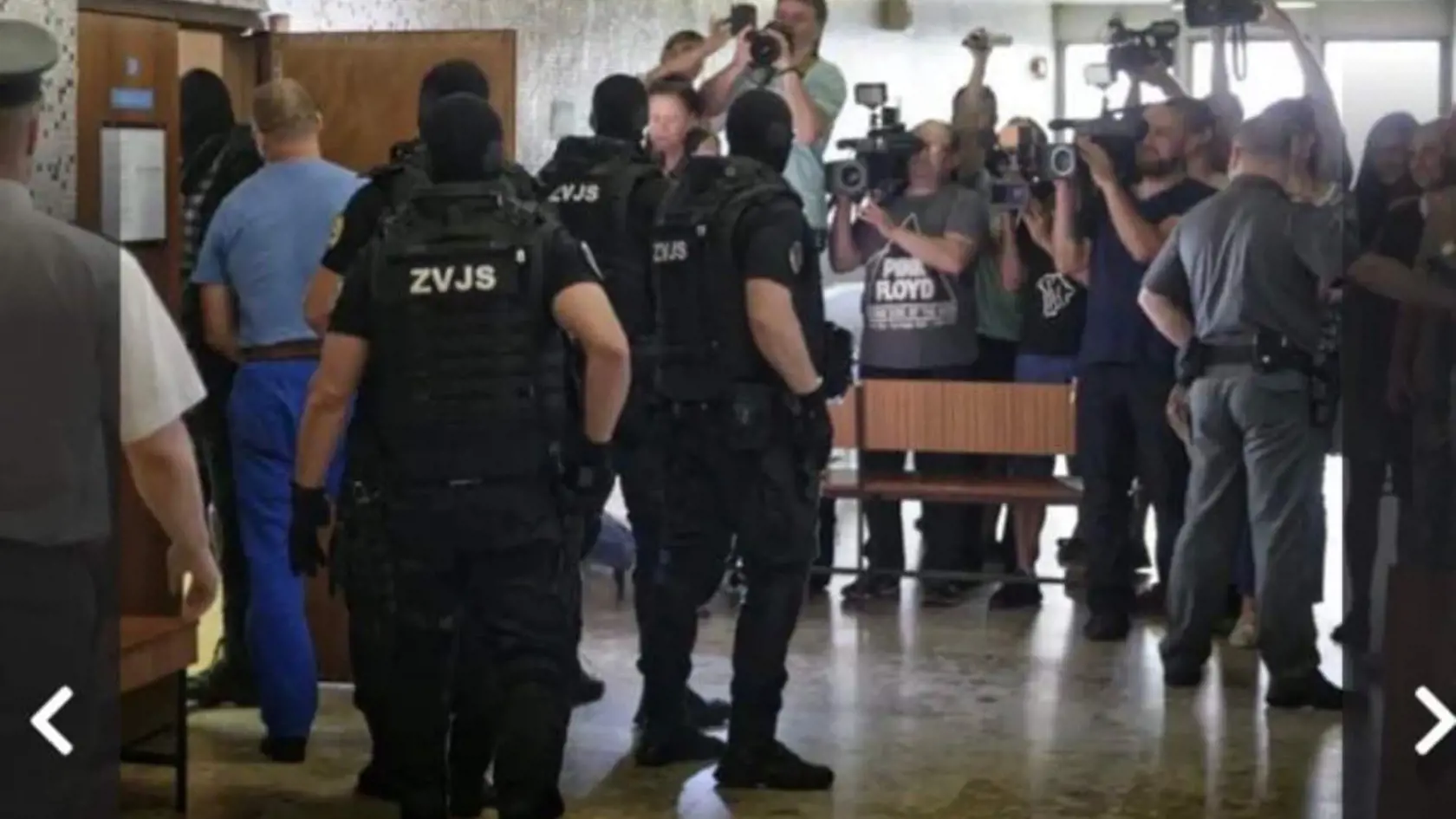 Súd vo veci žiadosti o podmienečné prepustenie Dušana Borženského sledovalo množstvo novinárov.