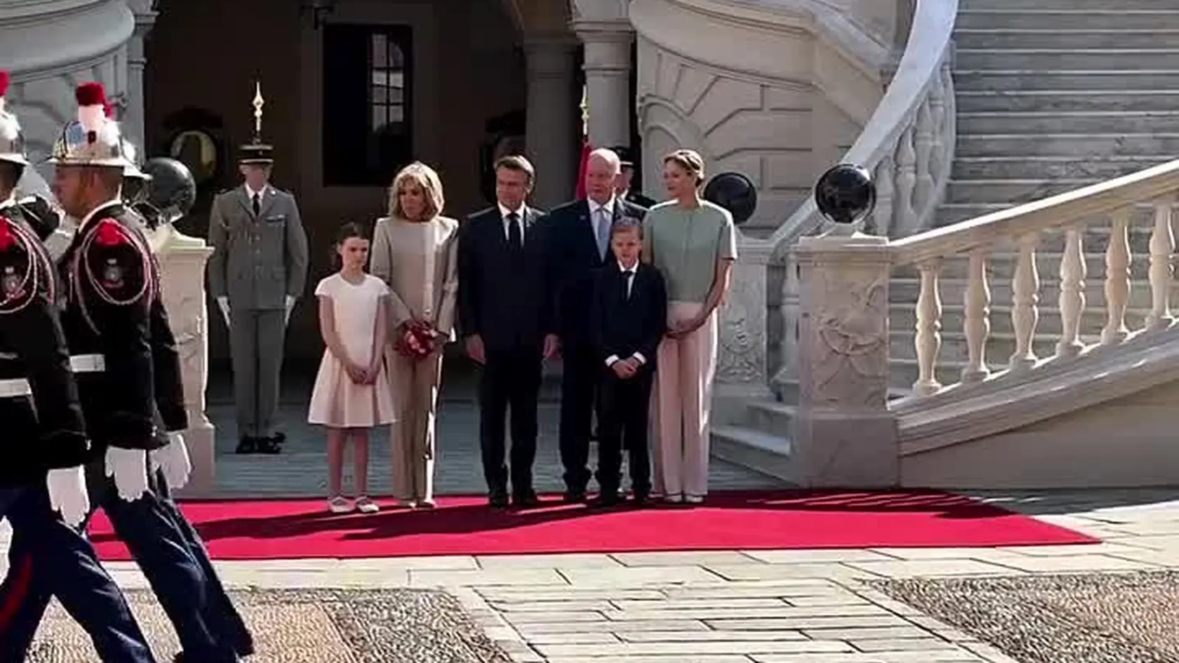 Vzácna návšteva.