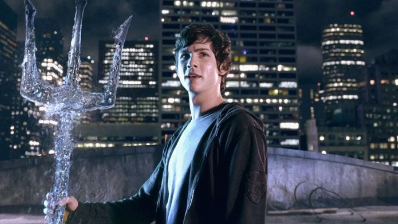 Logan Lerman vo filme Percy Jackson: Zlodej blesku