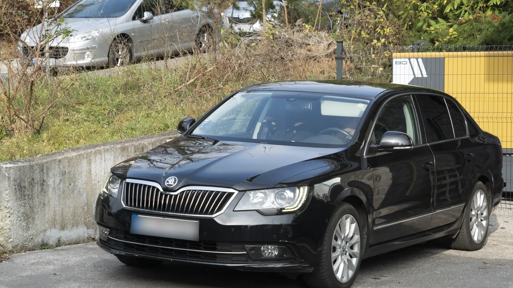 Auto patriace Barczimu.