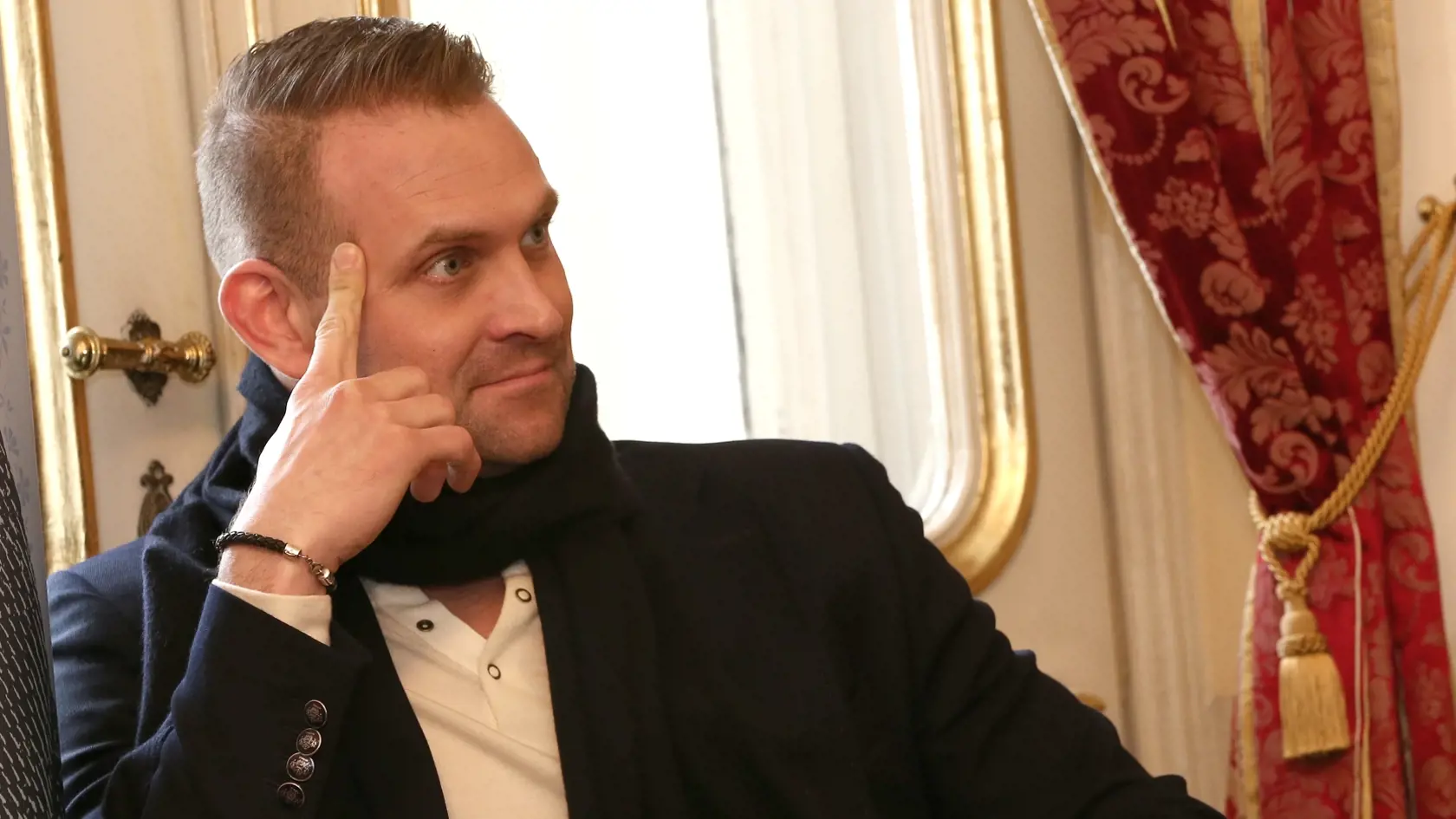 Tlačová beseda pred premiérou divadelnej hry Pán Mimo.